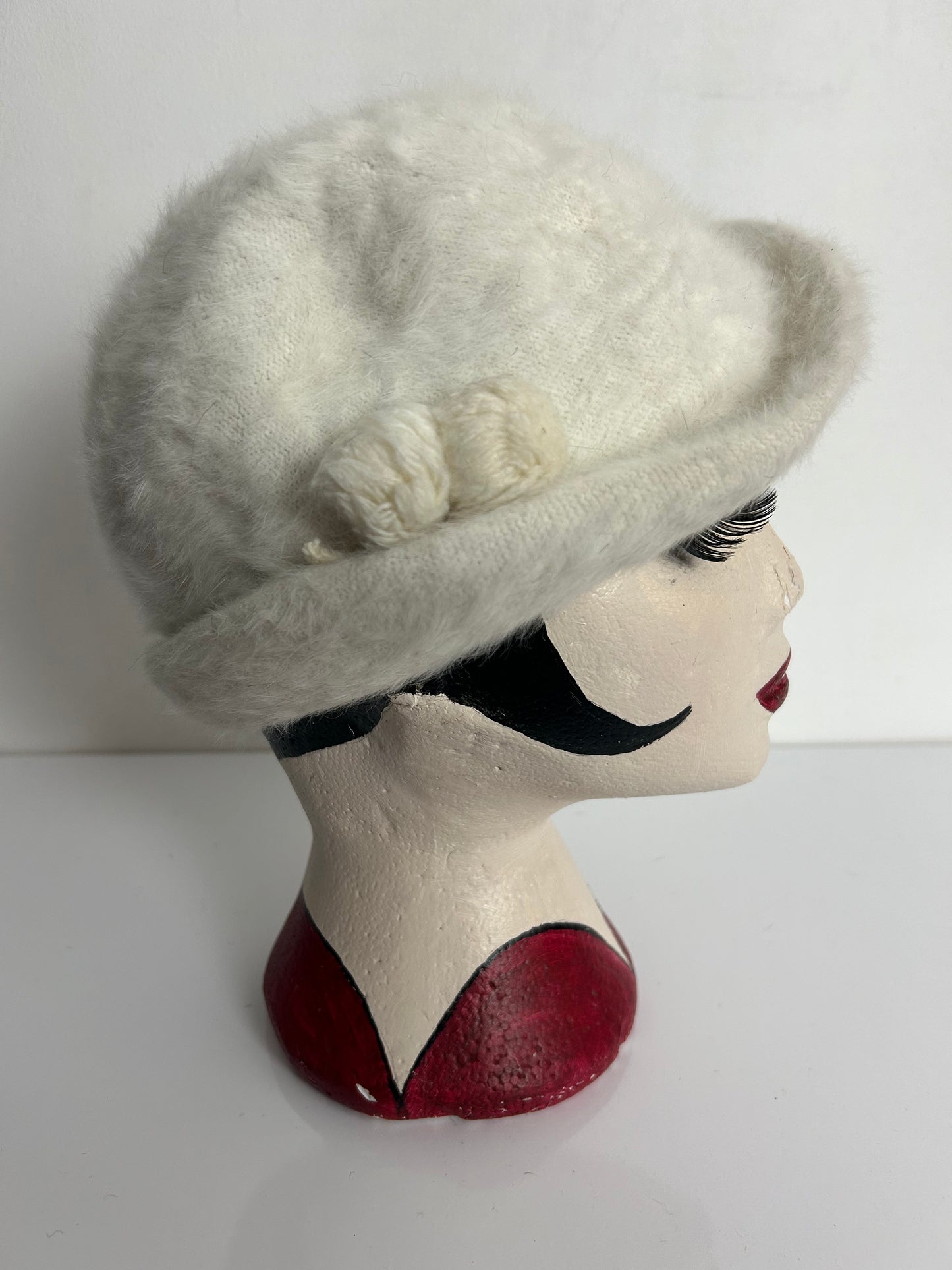 Vintage Cute Cream Angora Mix Bobble Detail Hat