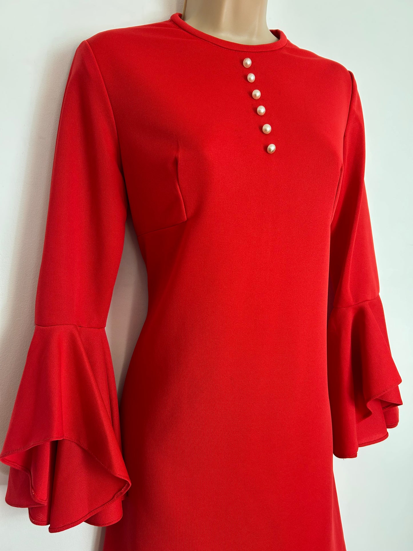 Vintage 1960s Size 8 Red Long Flared Trumpet Sleeve Mini Mod Shift Dress
