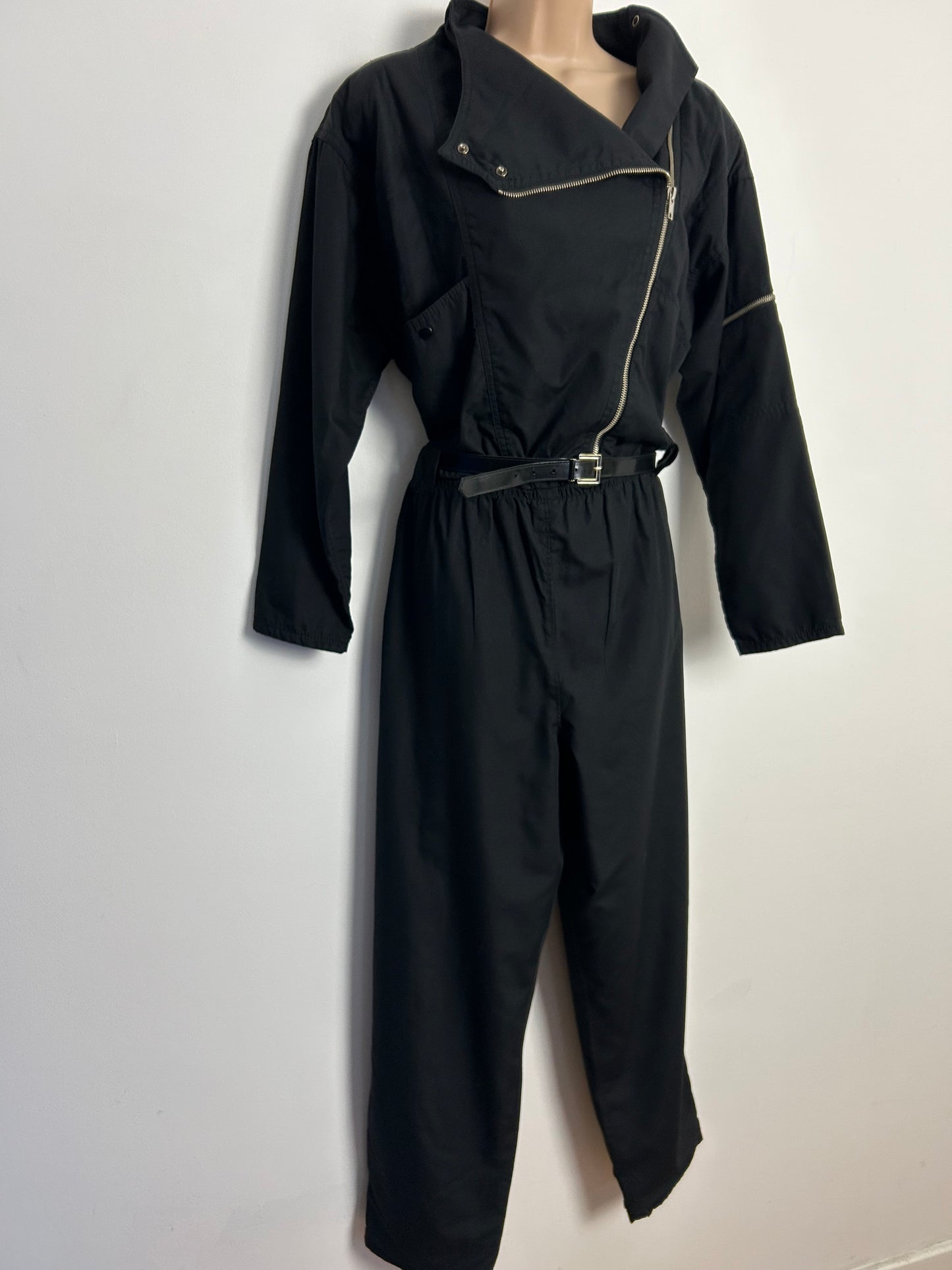Vintage 1980s TIME COLLECTION UK Size 12 Black Zip Fronted Pocket Detail Belted Taper Leg Jumpsuit