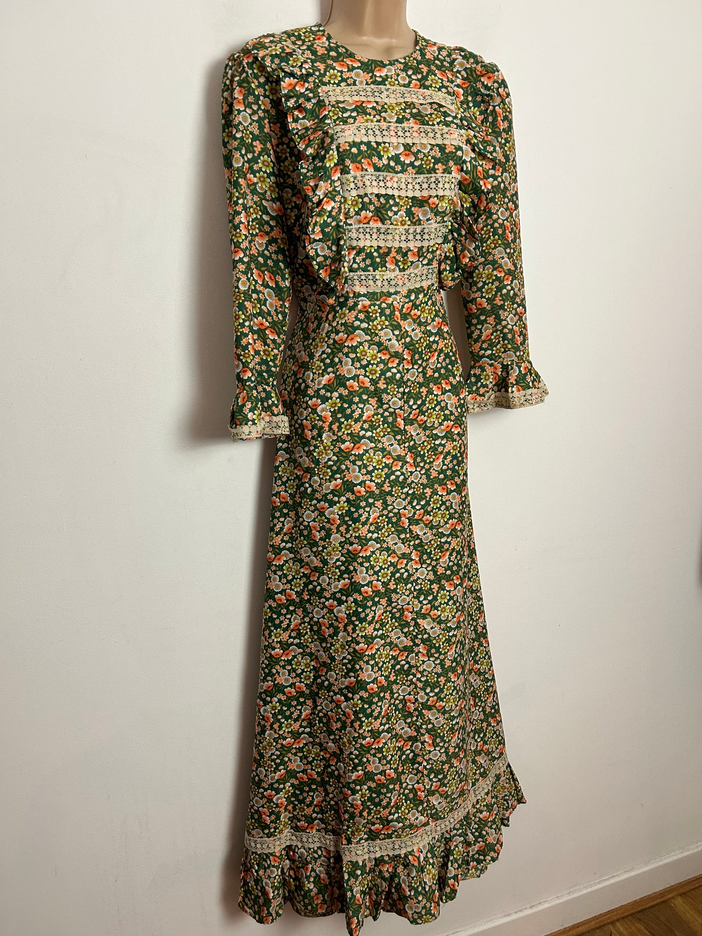 Vintage 1970s UK Size 10 Pretty Green & Orange Floral Print Lace Trim Prairie Maxi Dress