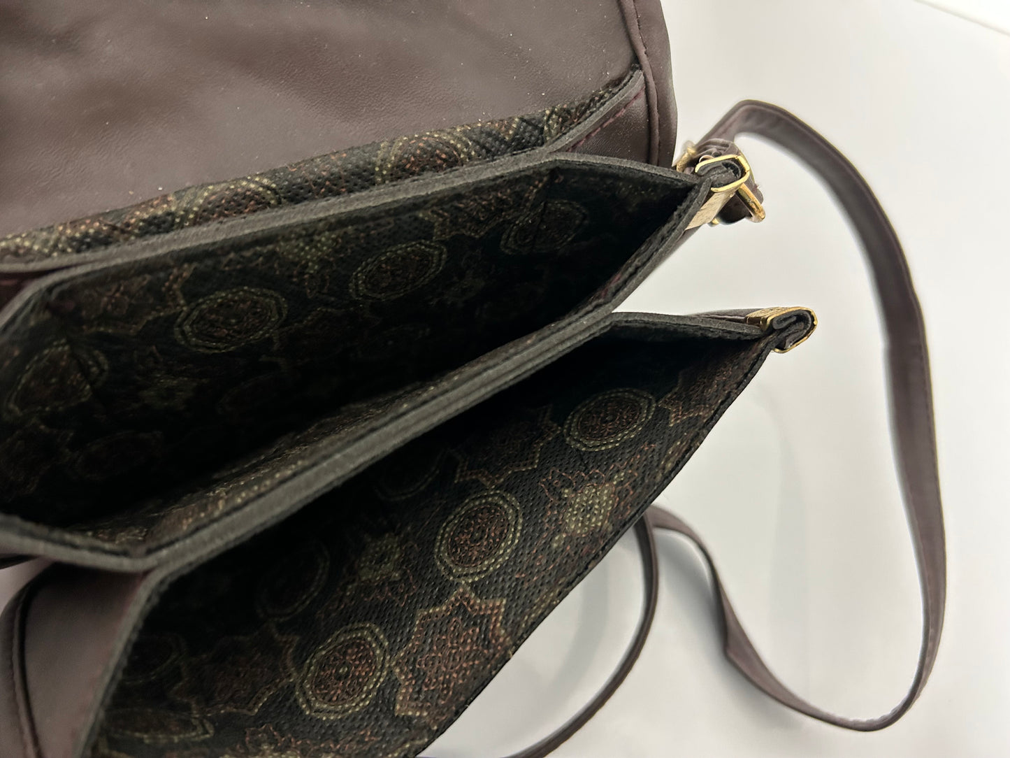 Vintage 1980s Brown Faux Reptile Leather Small Cross Body Handbag