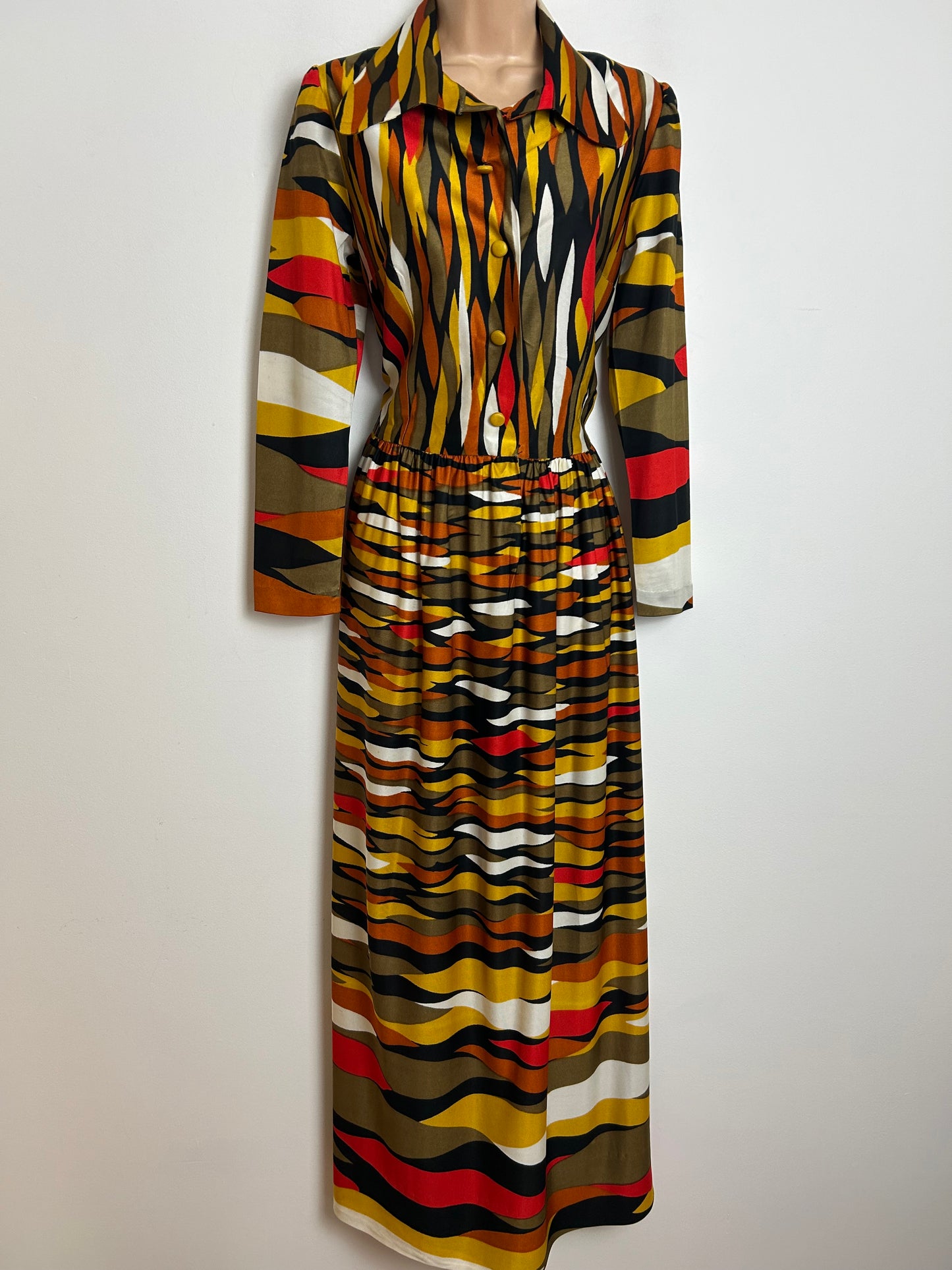 Vintage 1970s Size 8 Brown Black Mustard & Red Zebra Stripe Long Sleeve Maxi Dress
