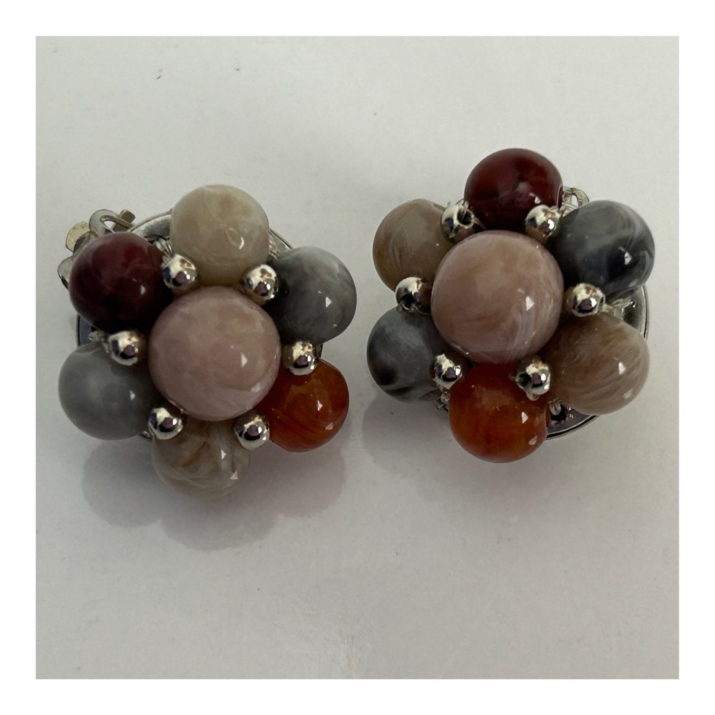Vintage 1960s Silver Tone Scottish Celtic Bead Flower Clip On Earrings