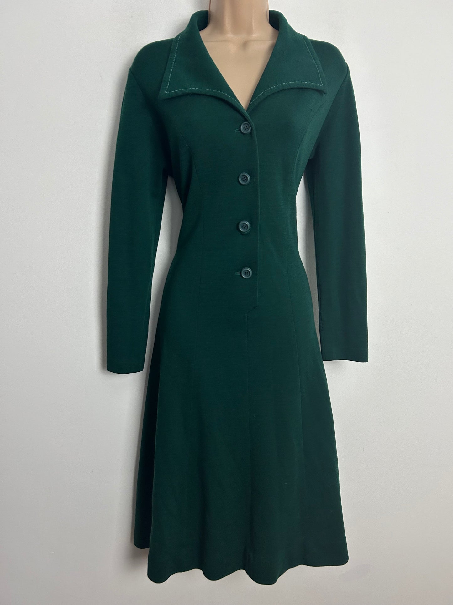 Vintage 1970s SPES PARIS UK Size 12 Forest Green Long Sleeve Jersey Mod Day Dress