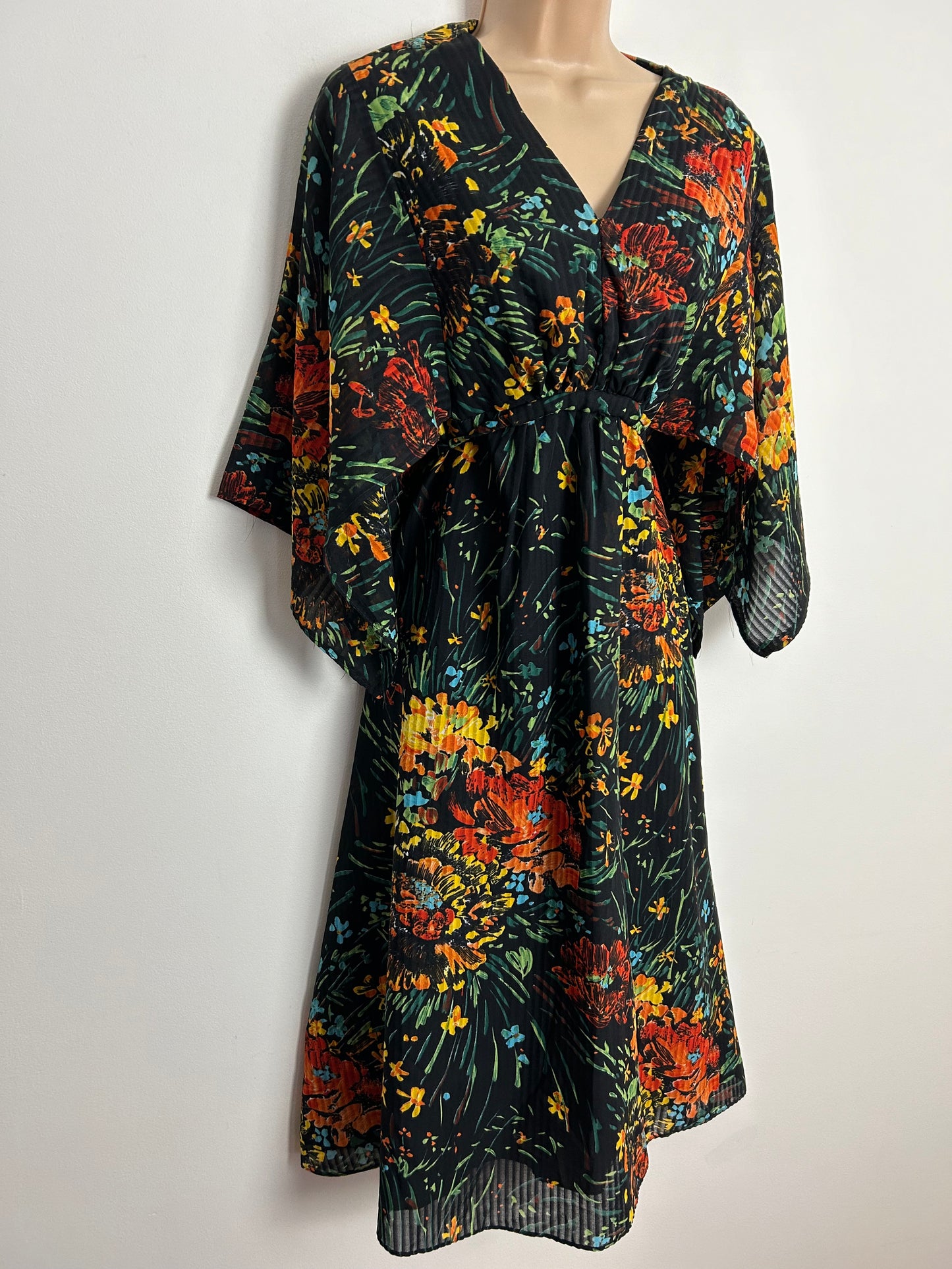 Vintage 1970s UK Size 14 Pretty Black Orange & Green Floral Print Mid Length Hanky Sleeve Midi Dress