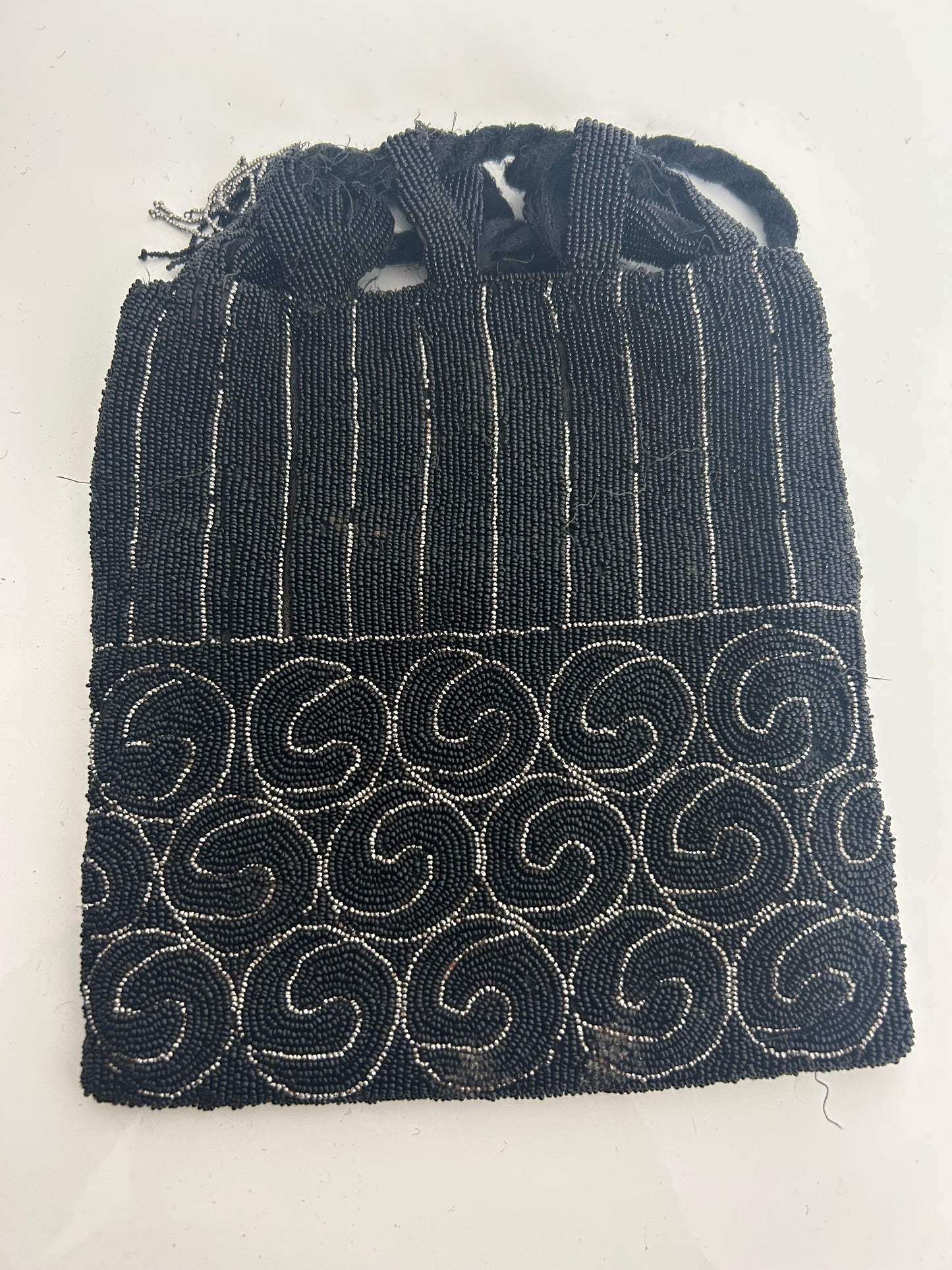 Vintage Circa 1920s Black & Silver Micro Beaded Swirl Pattern Pouch Style Flapper Bag