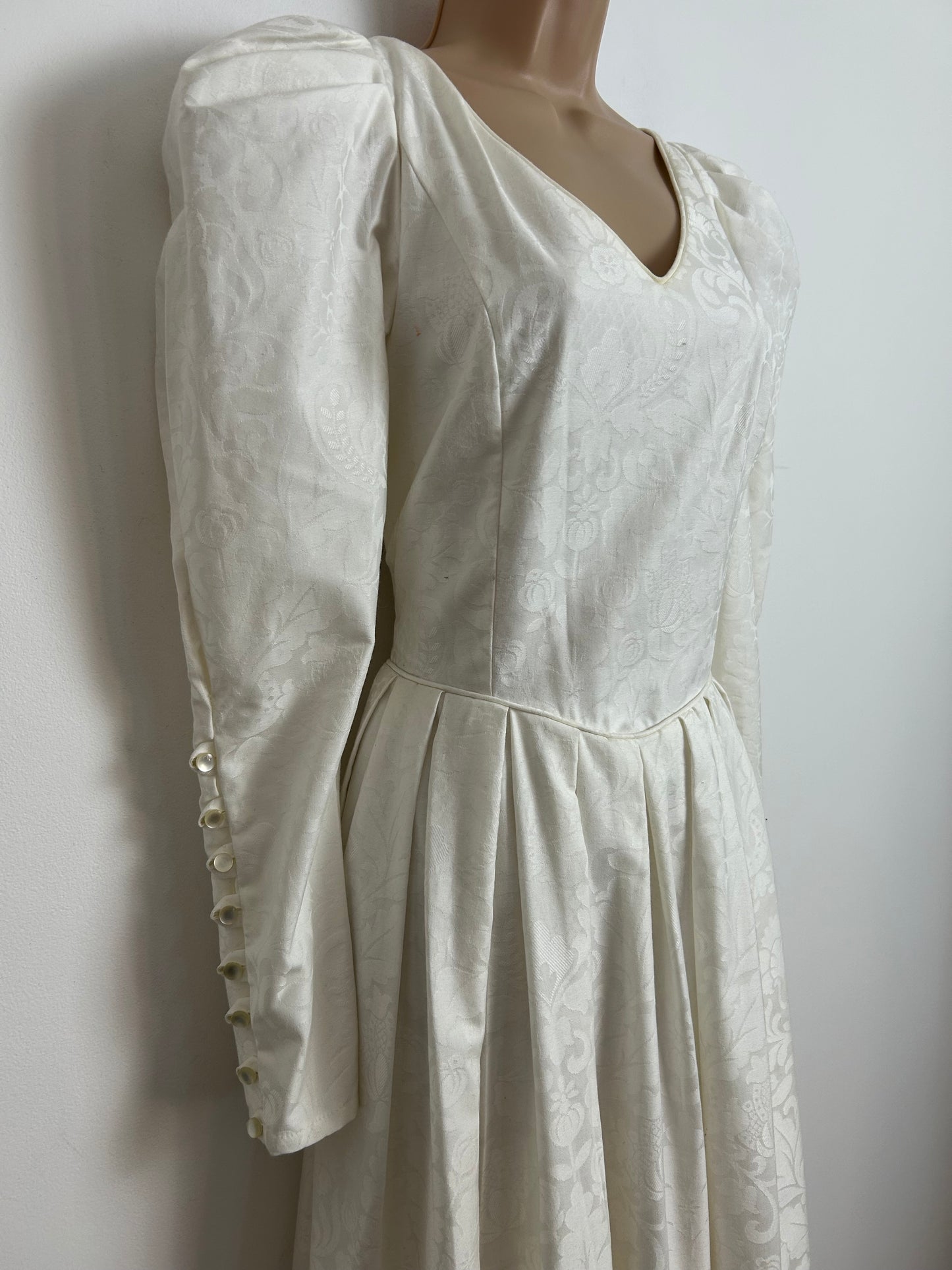 Vintage 1980s LAURA ASHLEY Size 8 (Size 12 On Label) Cream Damask Leg Of Mutton Sleeve Wedding Dress