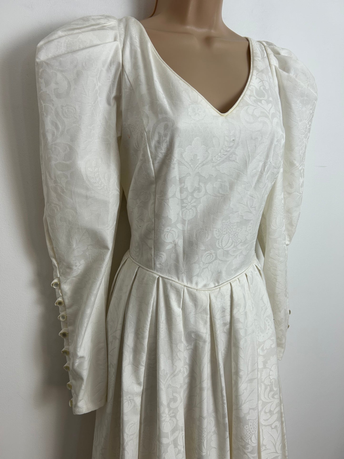 Vintage 1980s LAURA ASHLEY Size 8 (Size 12 On Label) Cream Damask Leg Of Mutton Sleeve Wedding Dress