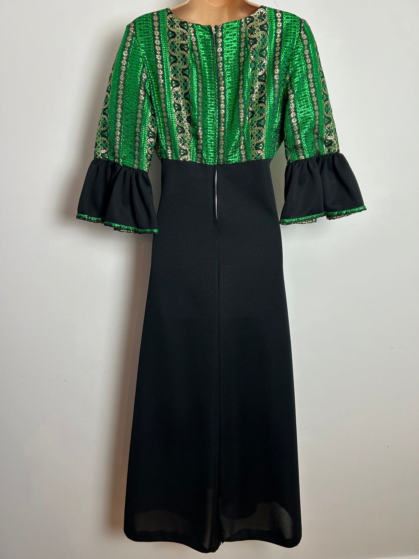 Vintage 1970s Size 10 Black Green & Gold Metallic Brocade Bodice Flared Cuff Xmas Party Evening Maxi Dress