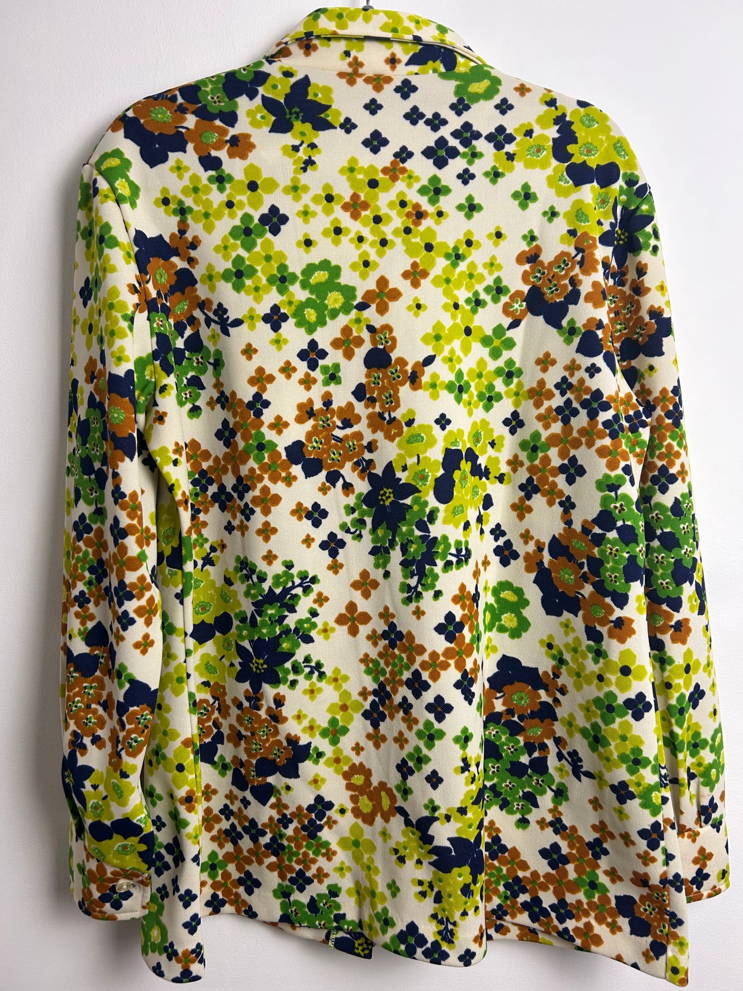 Vintage 1970s Size 14-16 White Green & Brown Tones Floral Print Long Sleeve Shirt