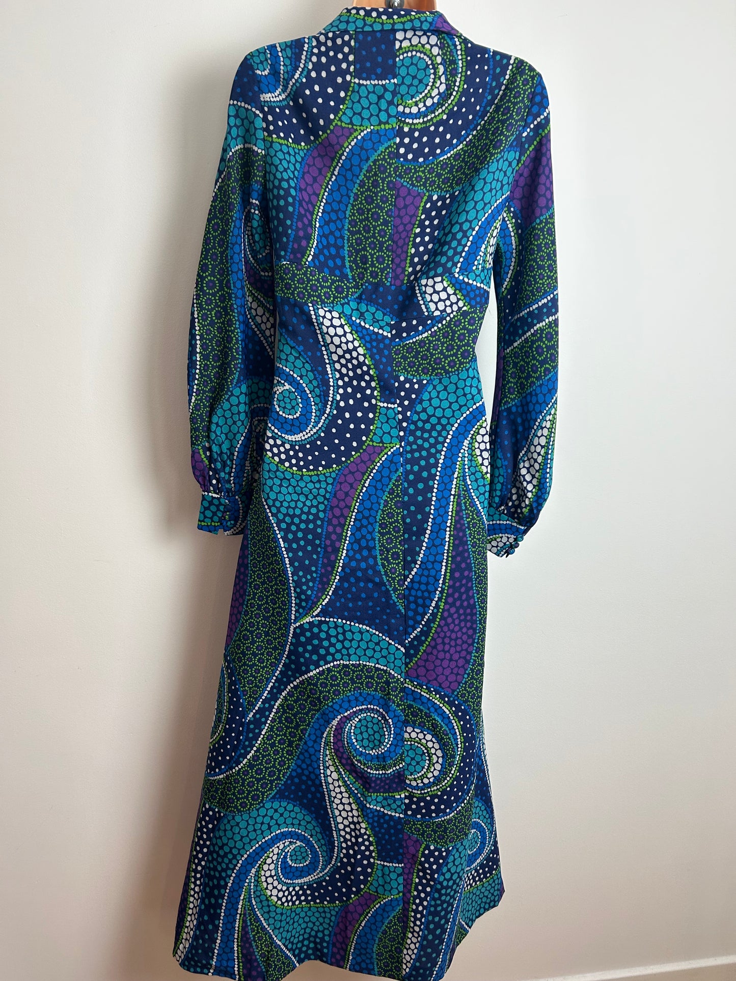 Vintage 1970s Size 10/12 Blue Tones Spotty Swirly Print Long Sleeve Maxi Dress
