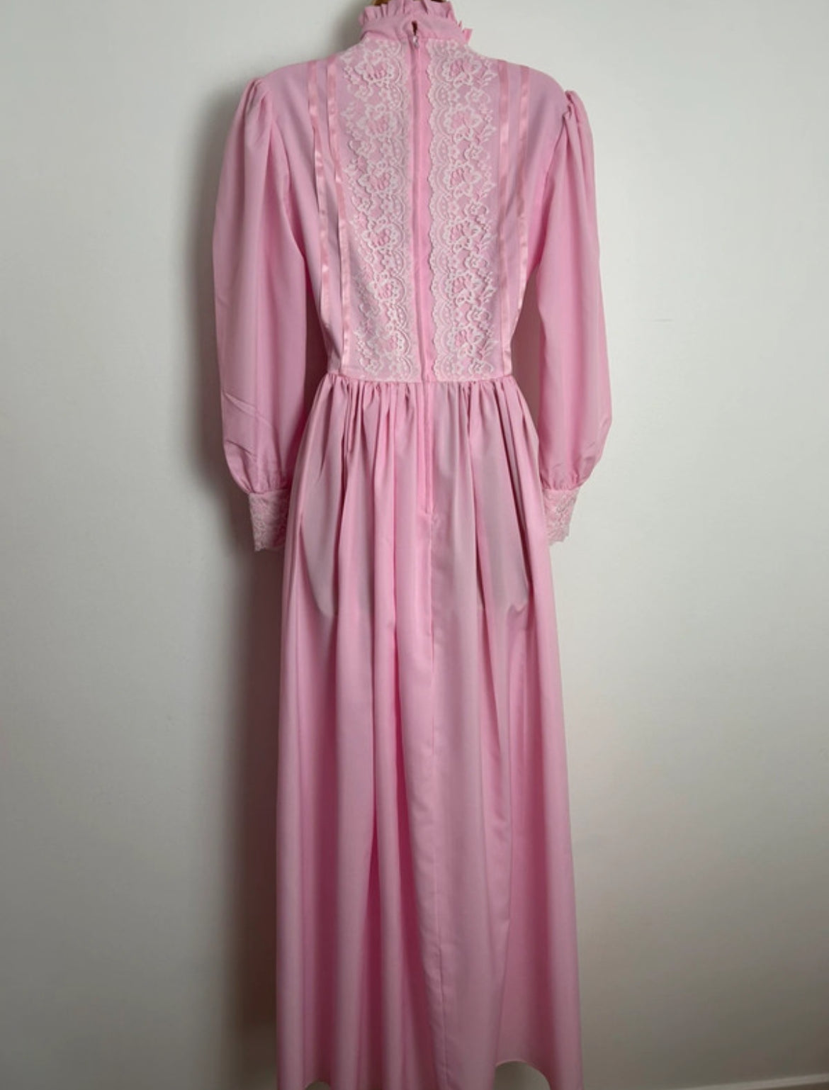 Vintage 1970s Size 10 Pink Lace Trim High Neck Long Sleeve Prairie Maxi Dress