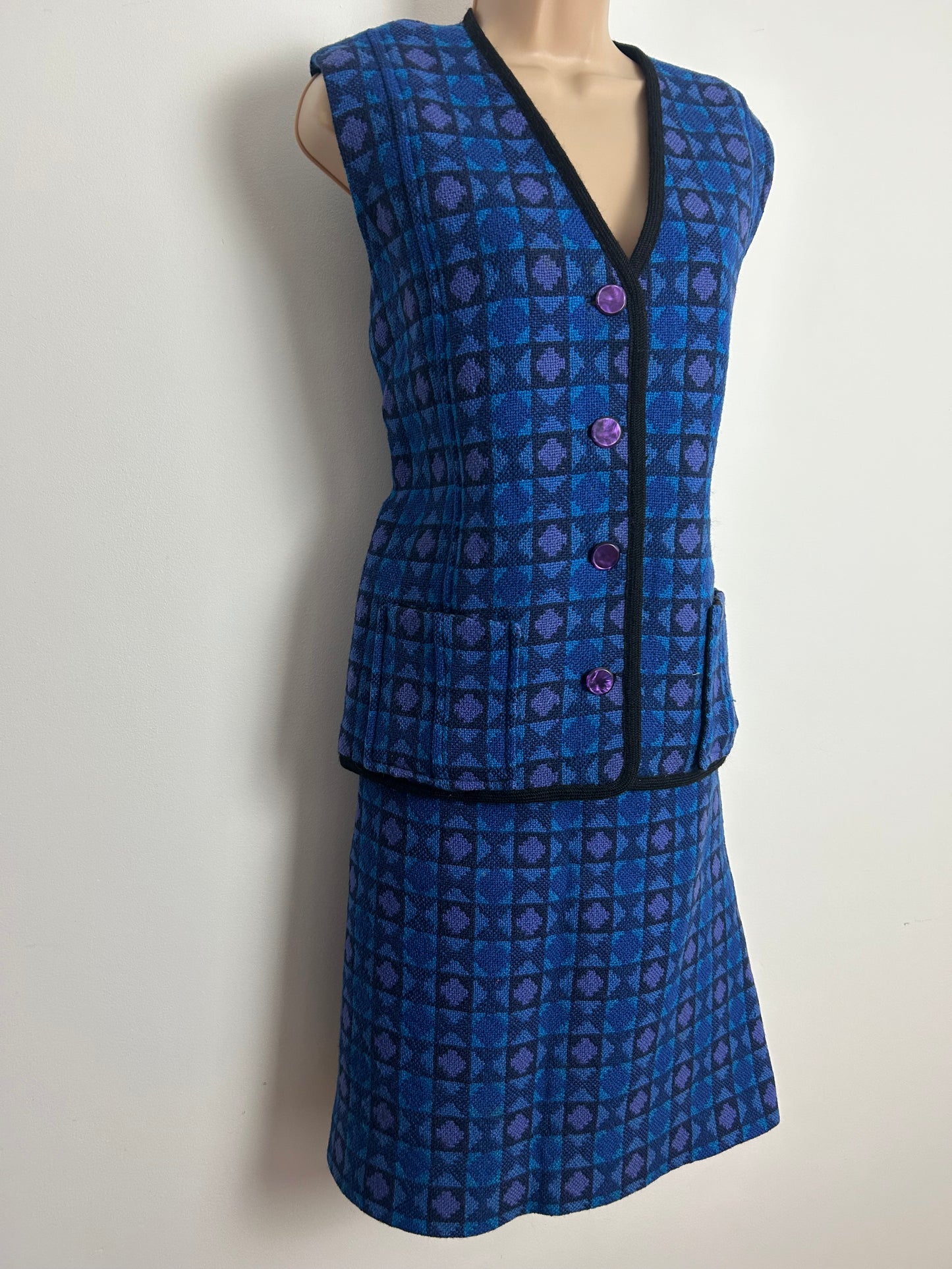 Vintage 1960s Size 12 WELSH TAPESTRY Blue & Purple Check Print Heavy Wool Two Piece Waistcoat & Skirt Suit