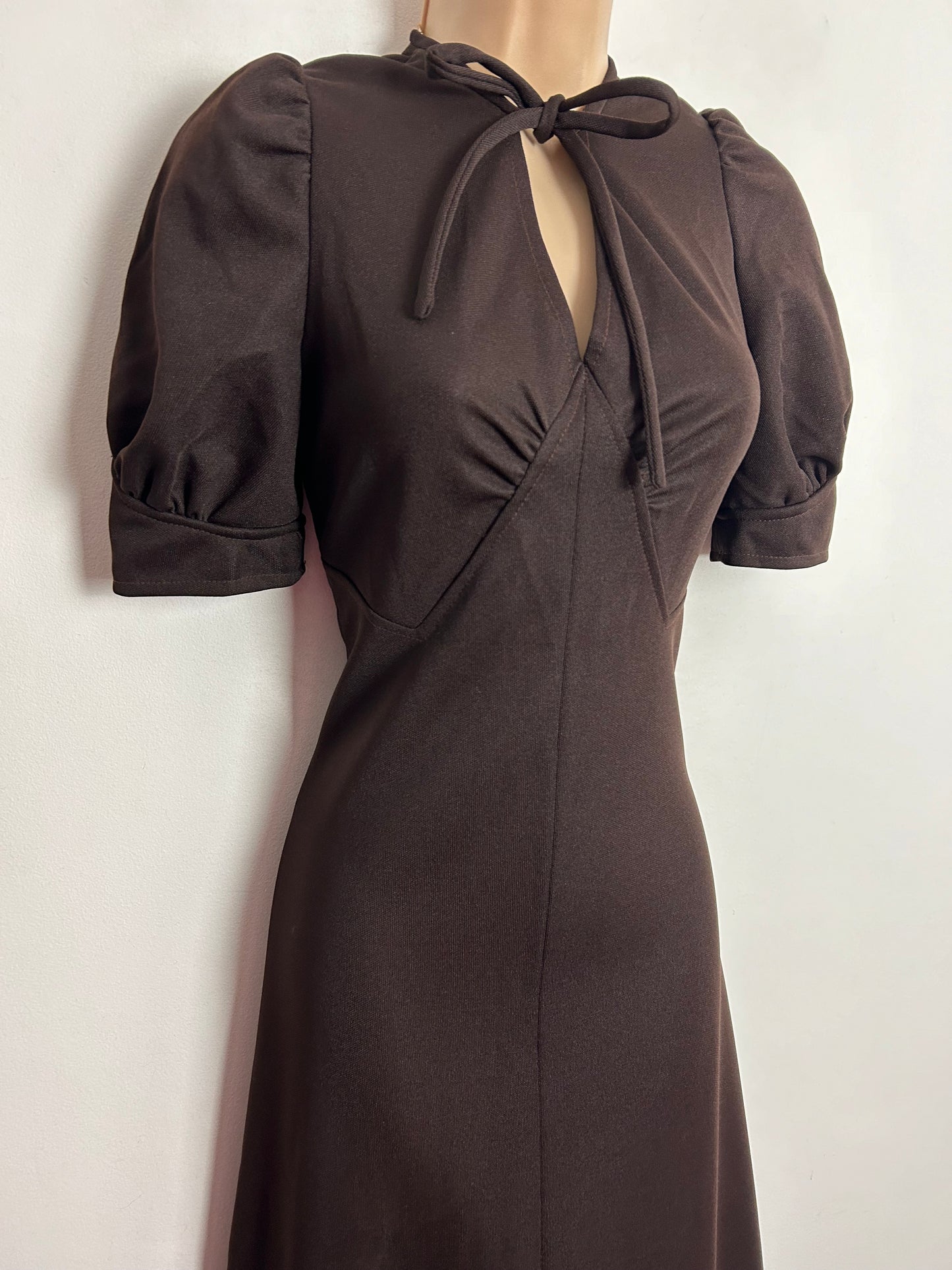 Vintage 1970s UK Size 6-8 Chocolate Brown Short Sleeve Tie Neck Boho Maxi Dress