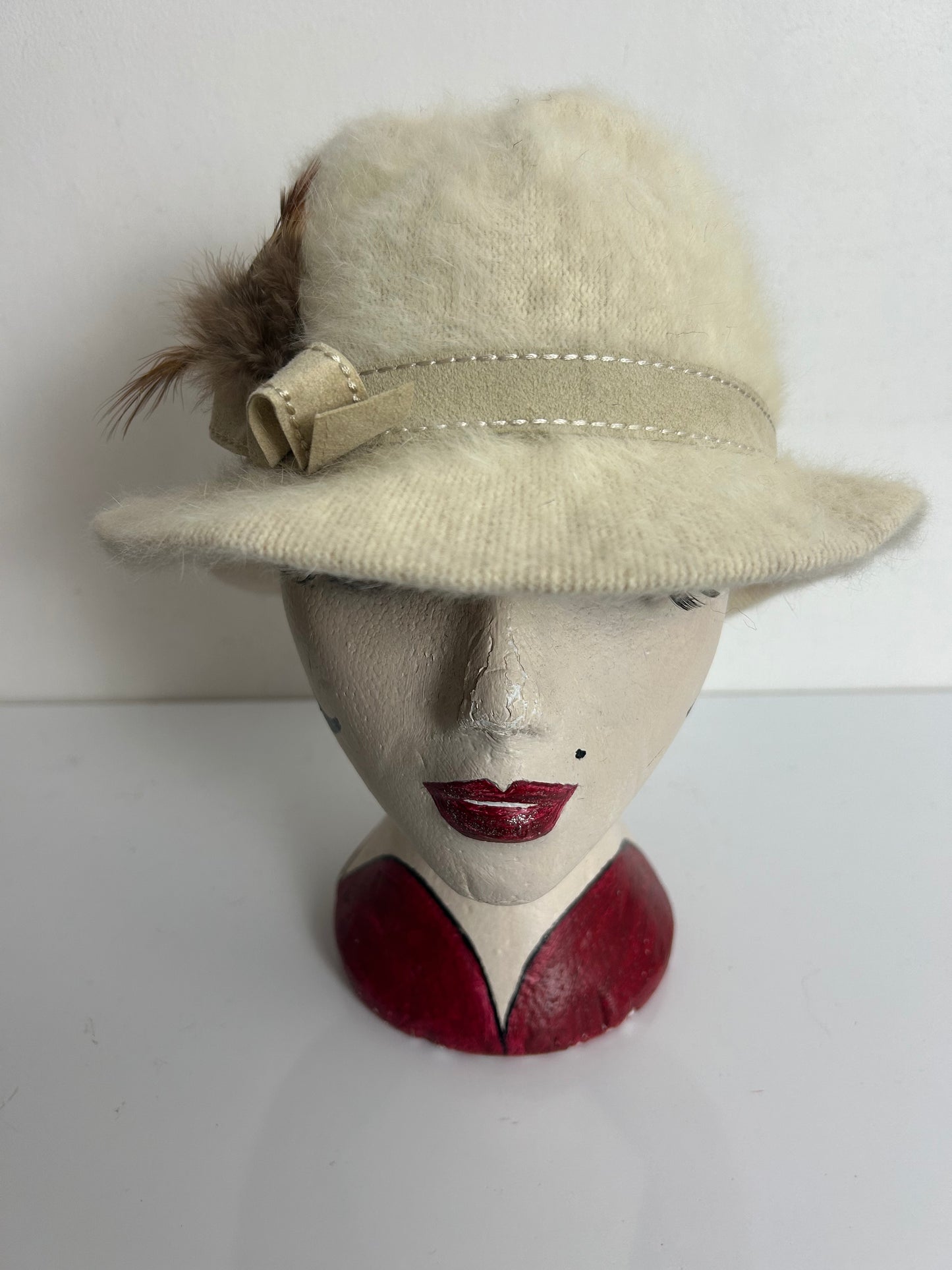Vintage 1970s Austrian Cream Super Soft Angora Mix Braid & Feather Trim Hat