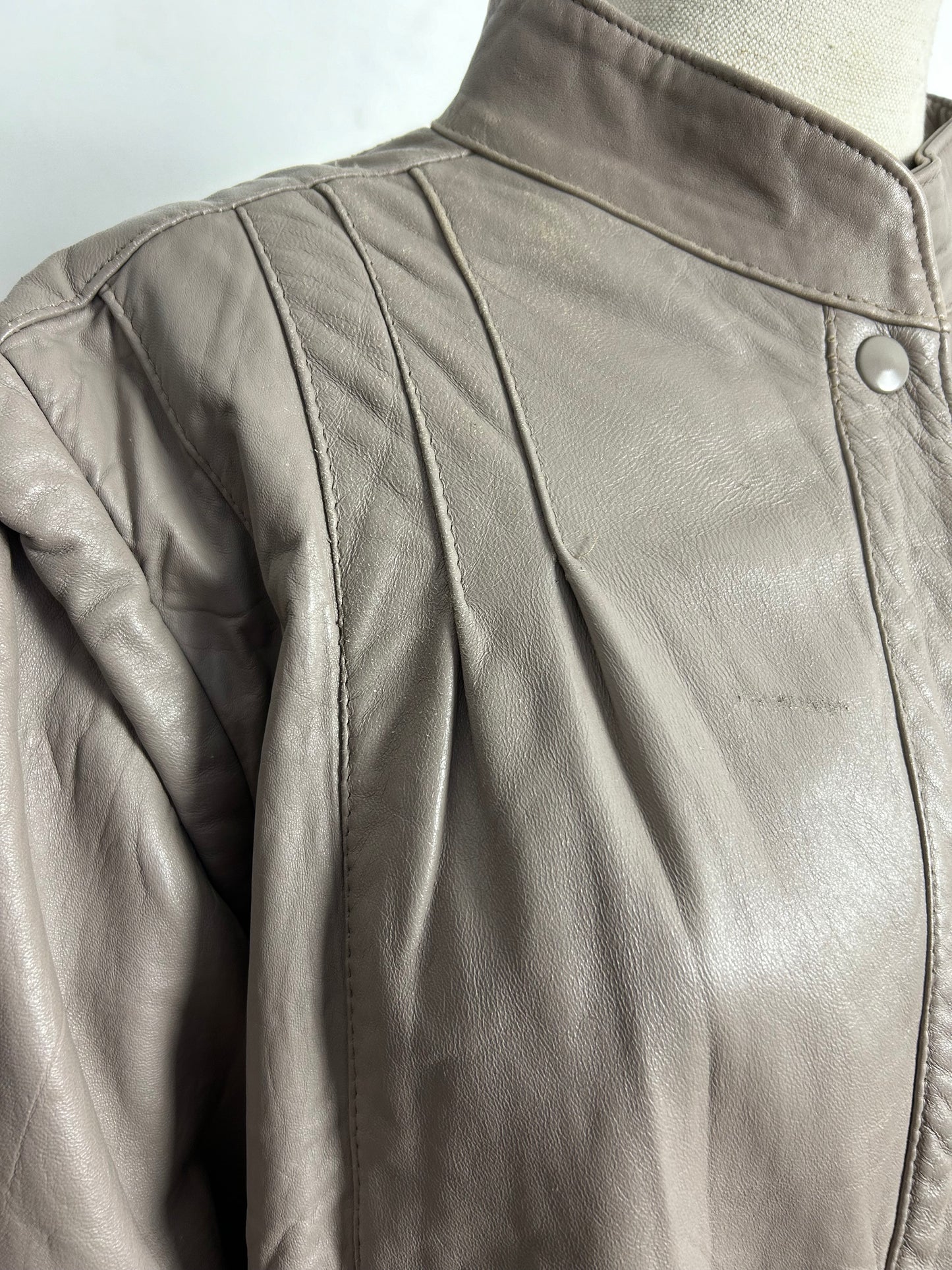 Vintage 1980s Approx UK Size 10 Taupe Popper Fastening Leather Jacket/Coat