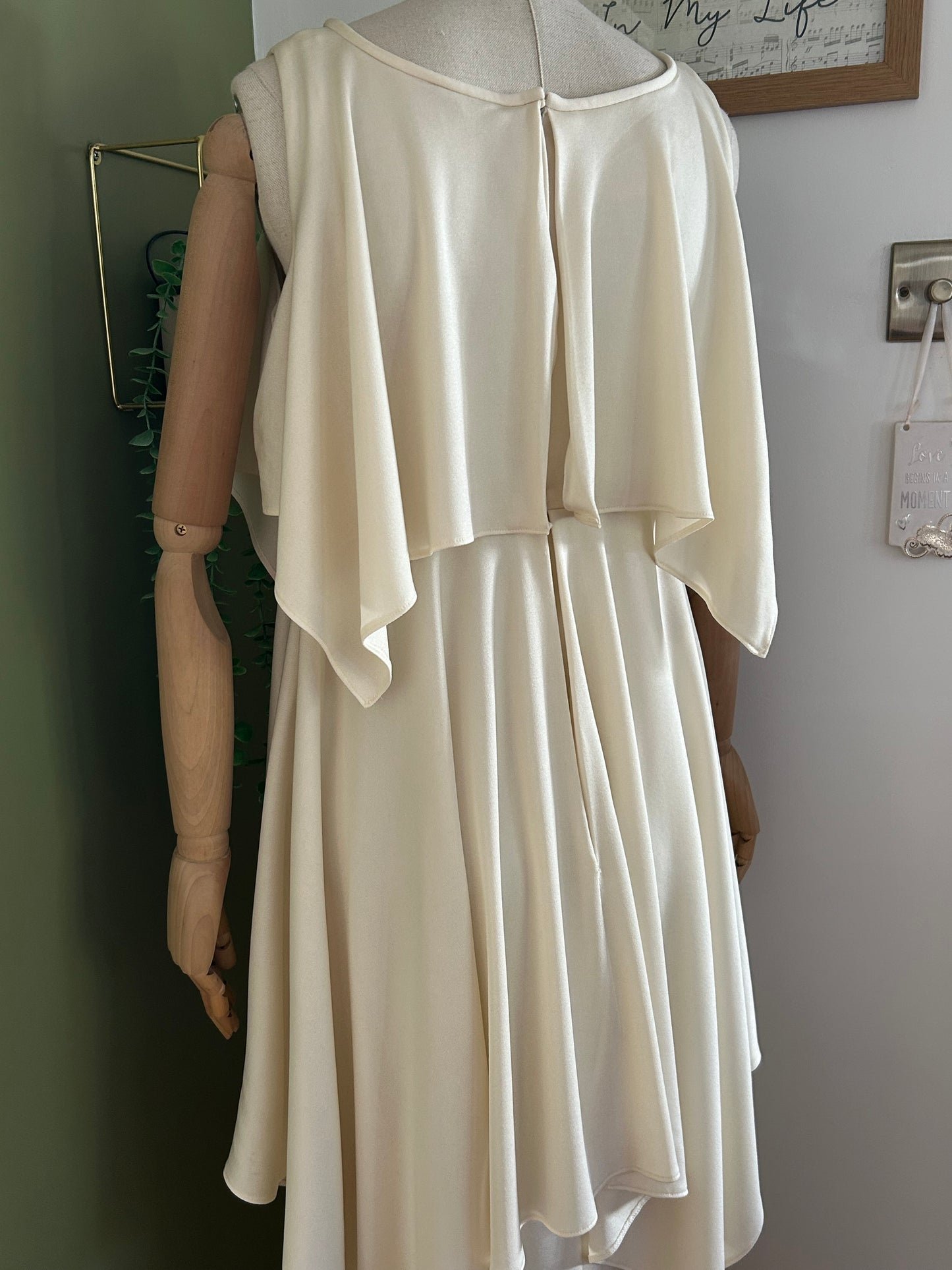 Vintage 1970s JOHN CHARLES LONDON Size 10-12 Cream Triple Layered Tassel Detail Boho Occasion Maxi Dress