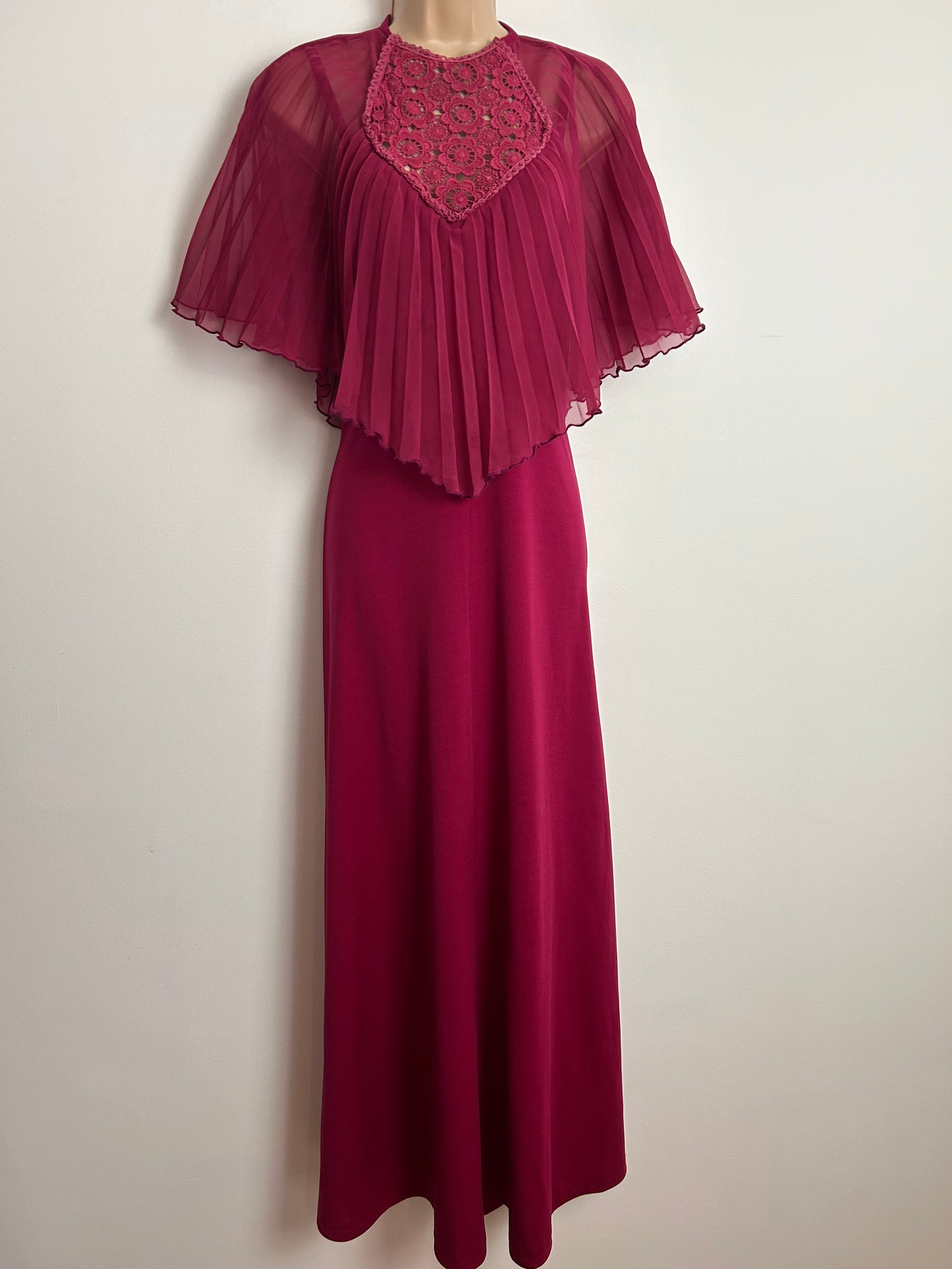 Vintage 1970s Size 12 Pretty Raspberry Pleated & Lace Cape Sleeve Boho Maxi Dress