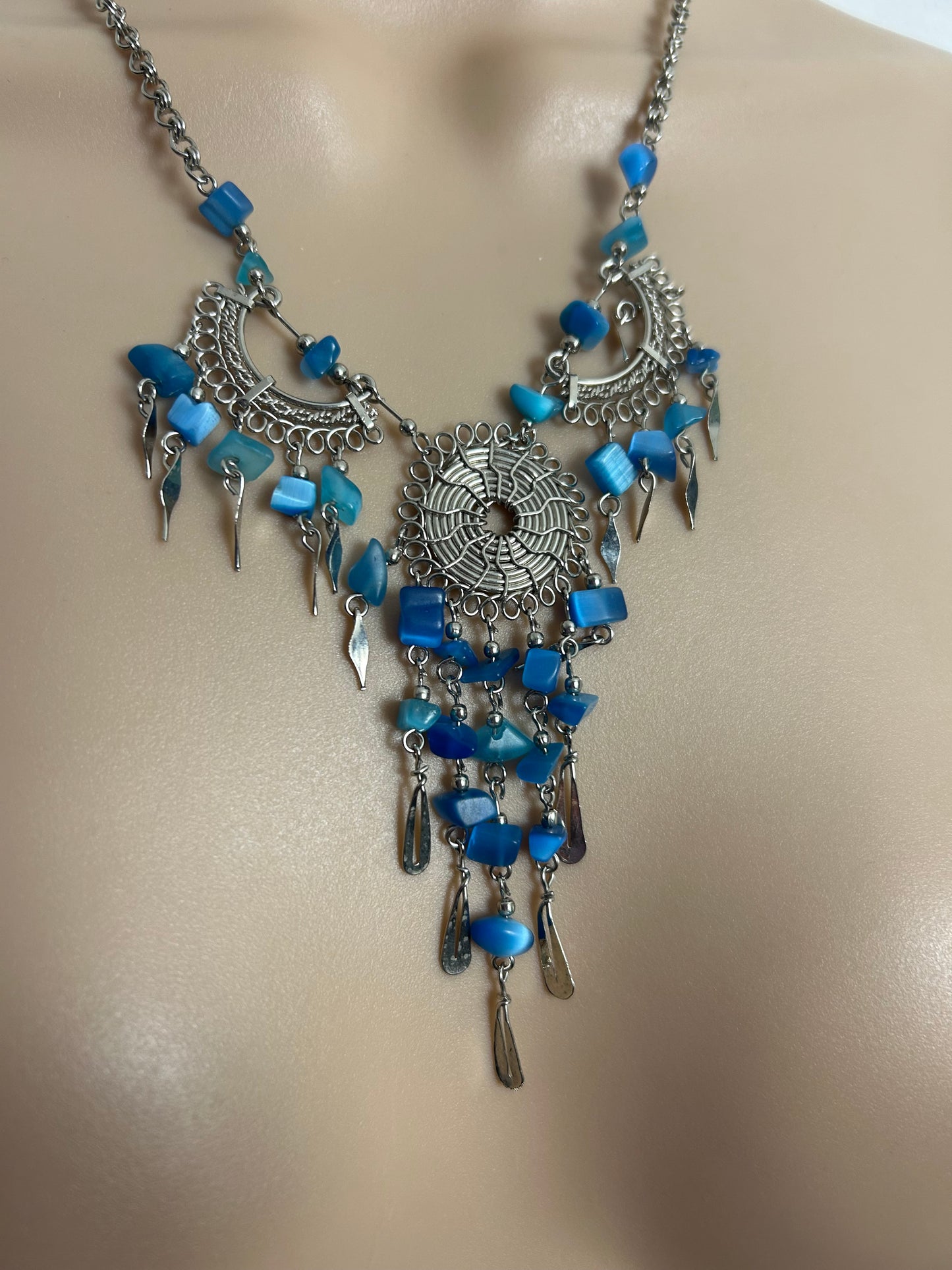 Vintage Silver Tone & Blue Glass Bead Dream Catcher Design Necklace
