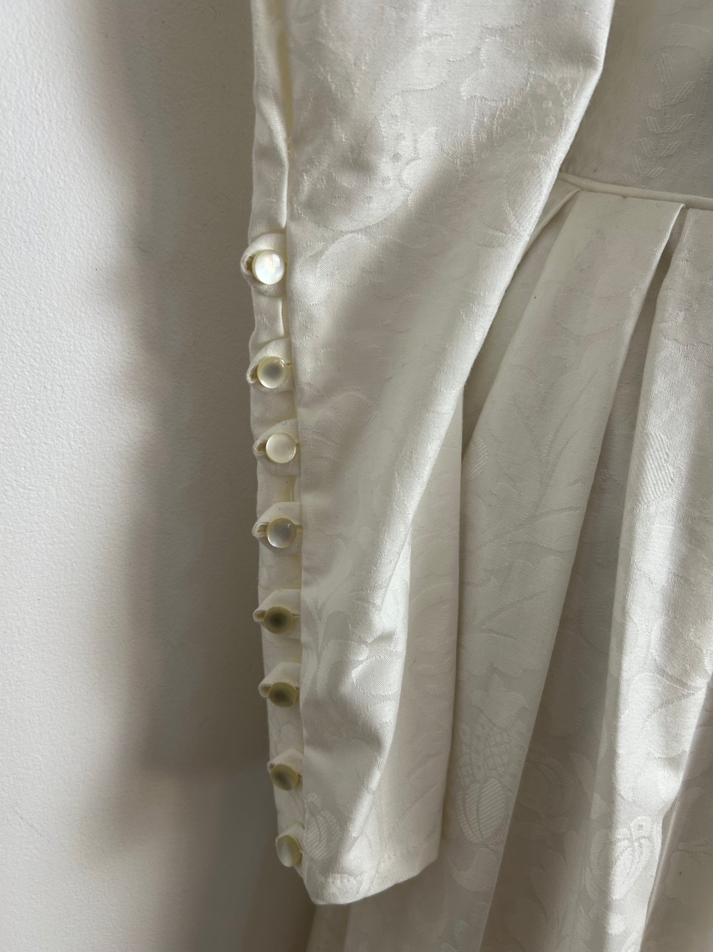 Vintage 1980s LAURA ASHLEY Size 8 (Size 12 On Label) Cream Damask Leg Of Mutton Sleeve Wedding Dress
