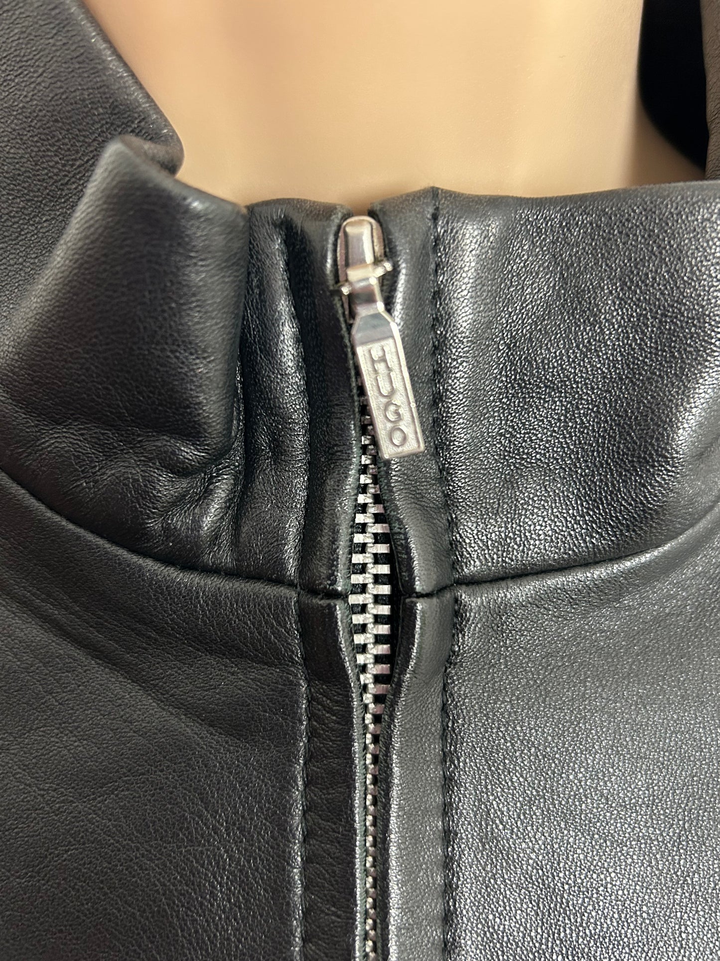 Vintage 1990s UK Size 8-10 "HUGO" Black Leather Zip Fronted Long Sleeve Jacket