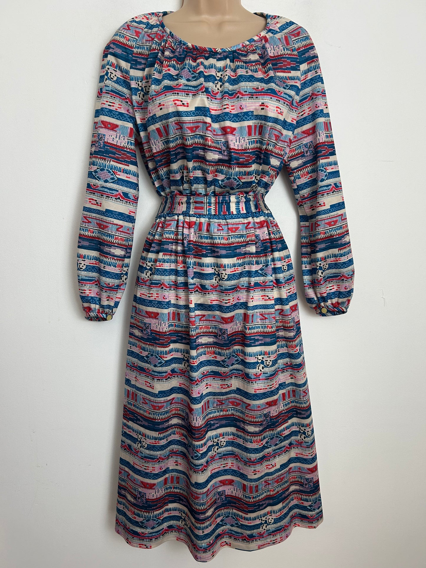Vintage Late 1970s Size 12 Blue White Red & Pink Abstract Stripe Print Long Sleeve Belted Day Dress