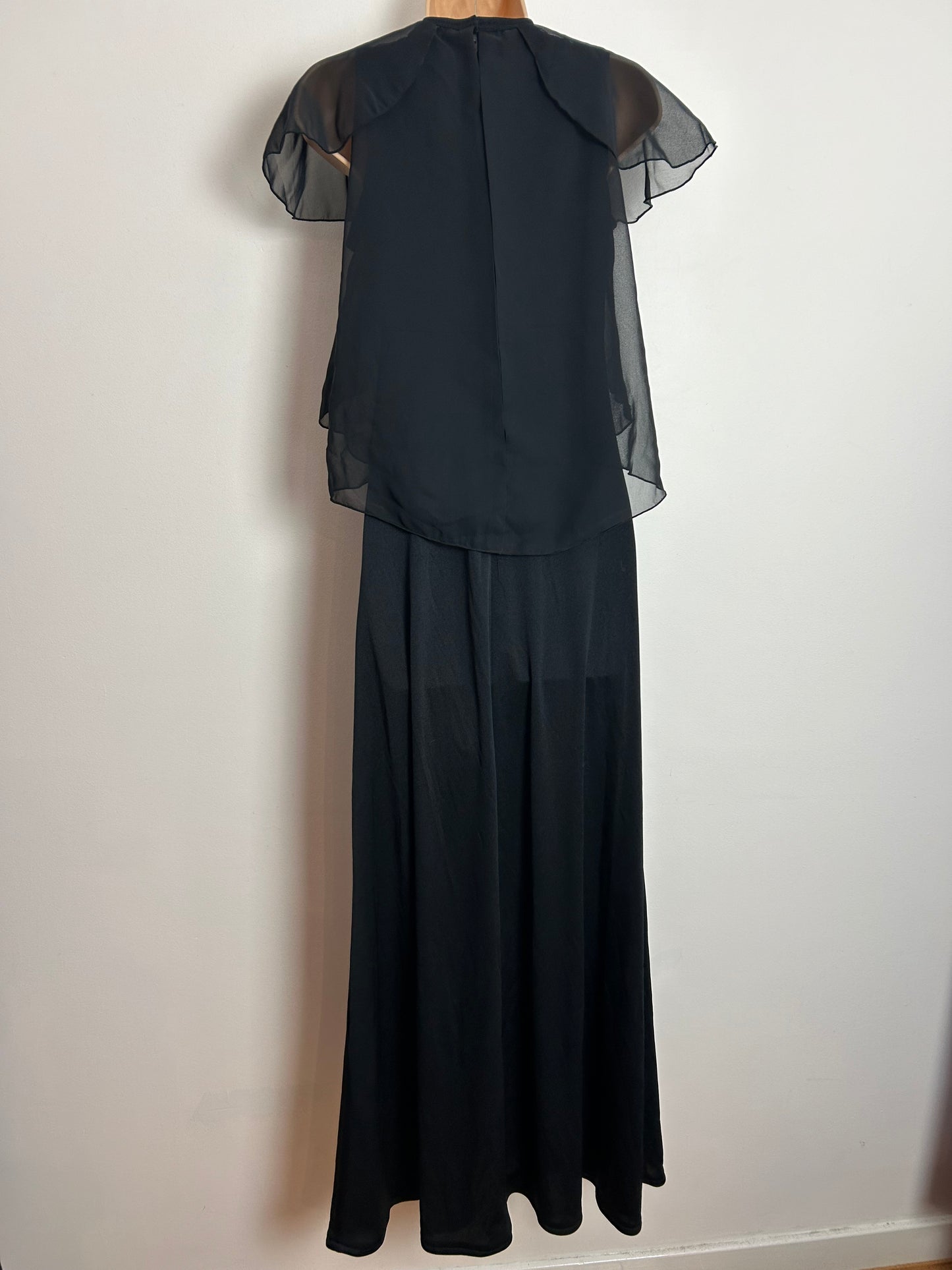 Vintage 1970s MR DARREN UK Size 6-8 Black Chiffon Overlay & Petal Sleeves Maxi Dress