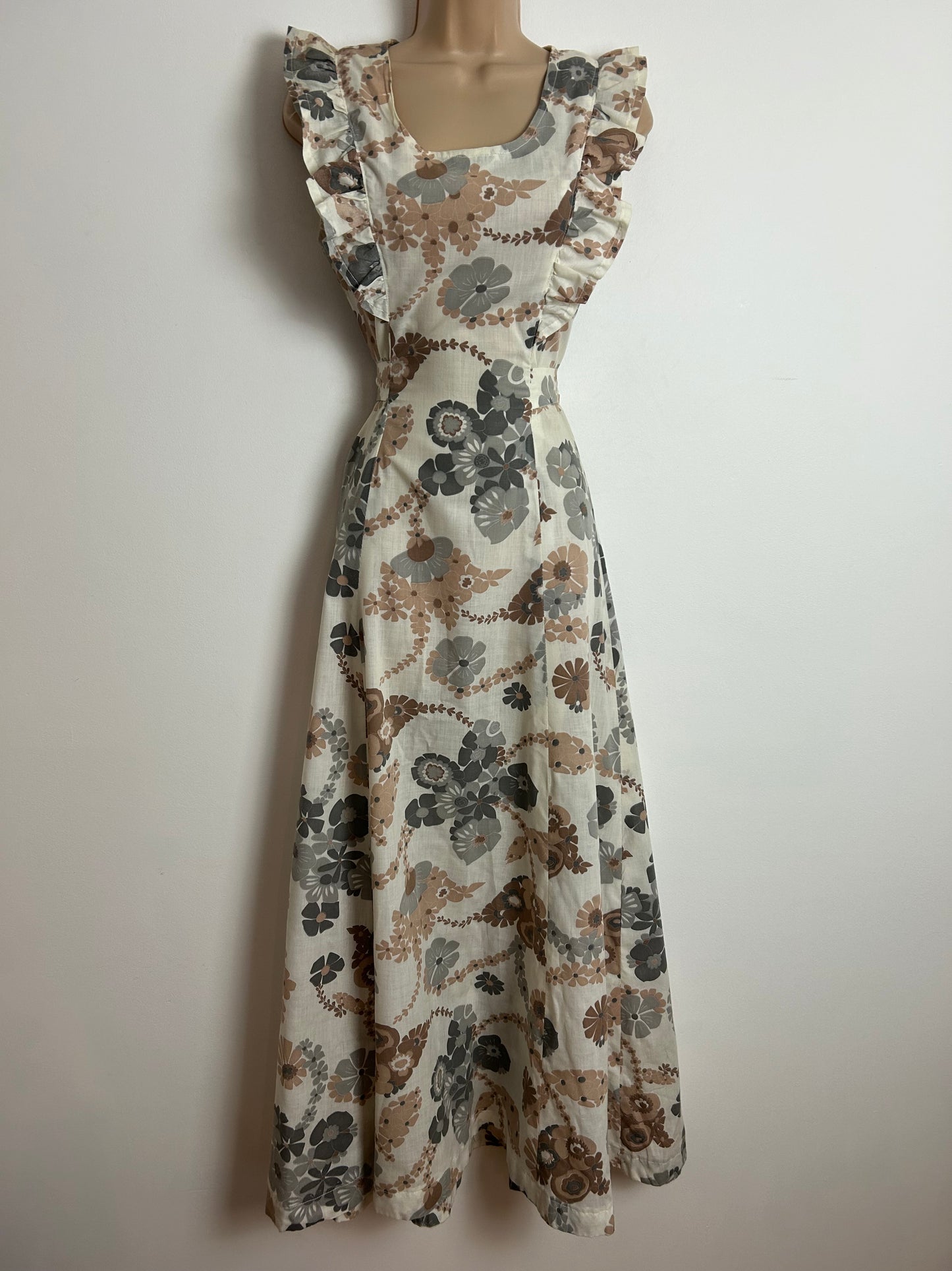 Vintage 1970s Size 8 Off White Brown & Grey Tones Floral Print Cotton Mix Prairie Maxi Dress