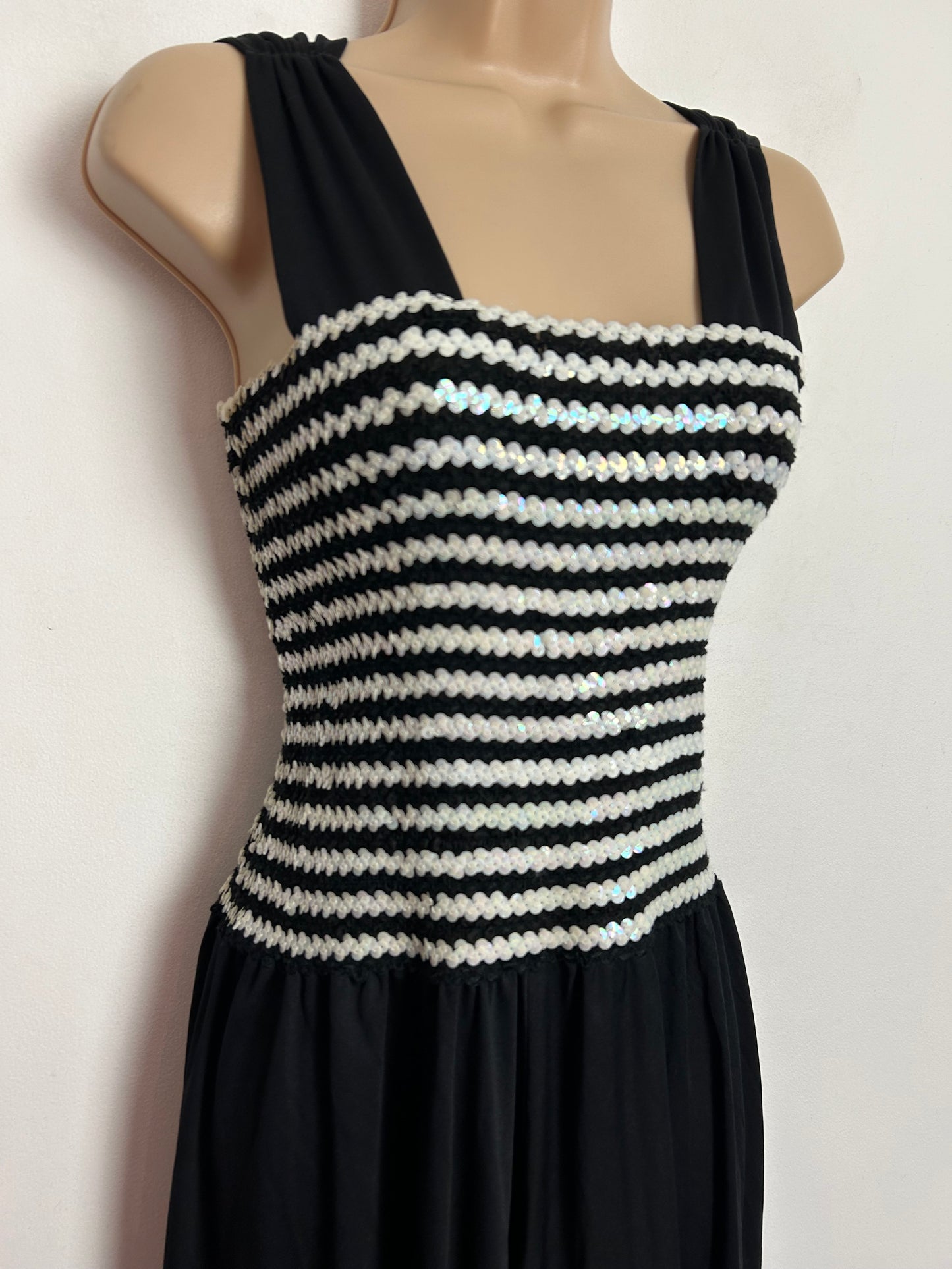 Vintage 1970s UK Size 10-14 Black & White Sequin Stretch Bodice Occasion Evening Maxi Dress