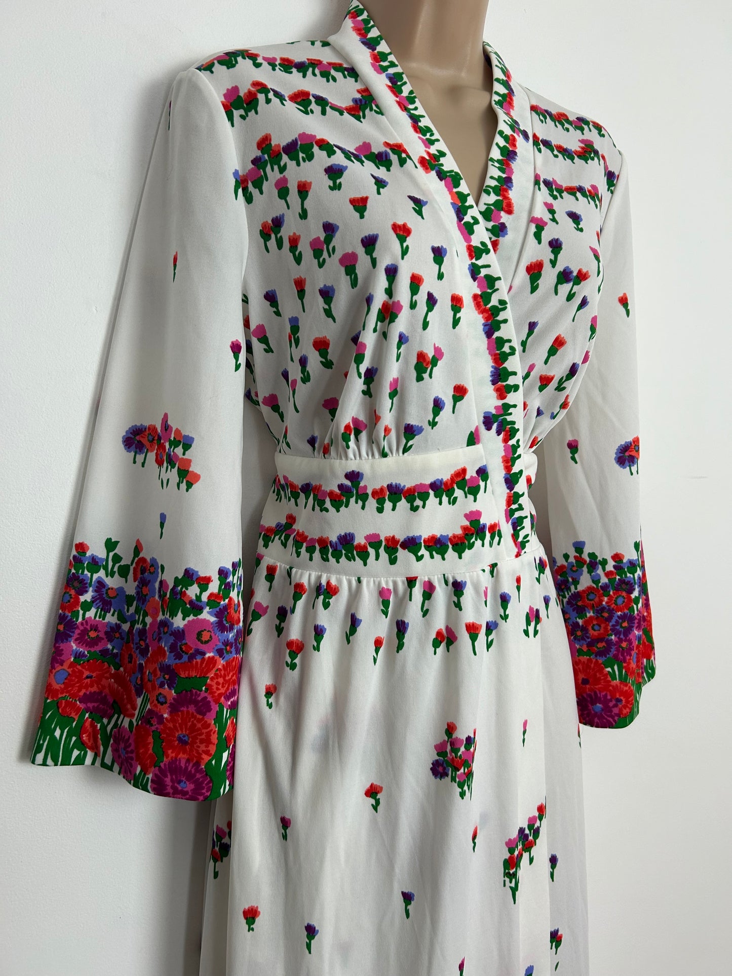 Vintage 1970s FURSTENBURG Size 12 White Red Pink & Green Floral Print Wrap Maxi Dress