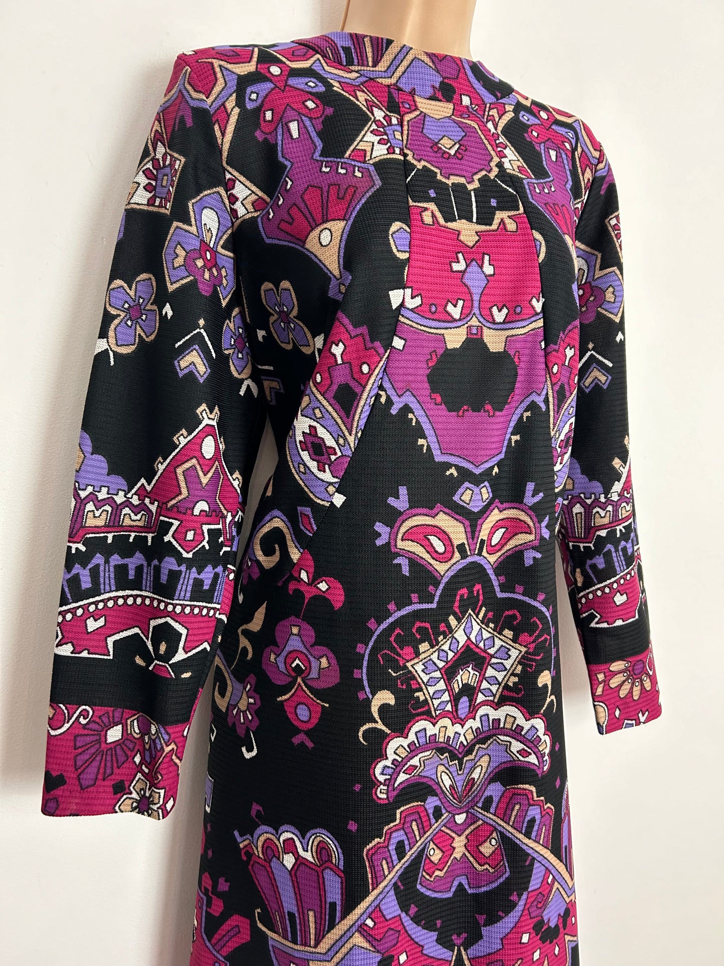 Vintage 1970s NORMAN LINTON UK Size 16 Black Purple & Pink Abstract Print Long Sleeve Maxi Dress