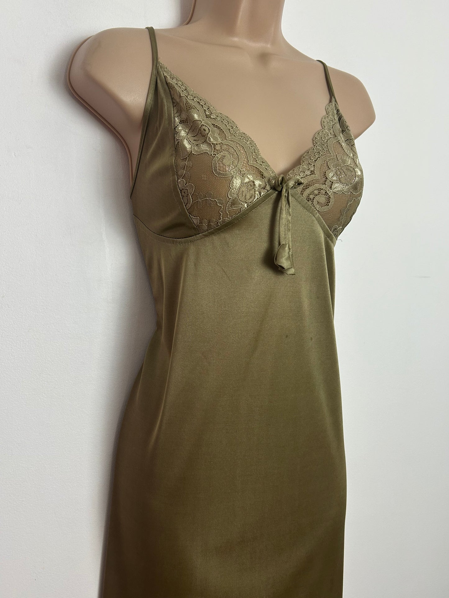 Vintage 1980s Size 10 Olive Brown Lace Trim Strappy Full Length Nightie Negligee Slip