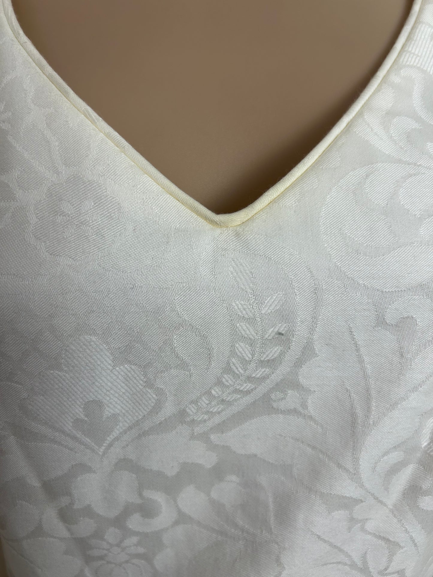 Vintage 1980s LAURA ASHLEY Size 8 (Size 12 On Label) Cream Damask Leg Of Mutton Sleeve Wedding Dress