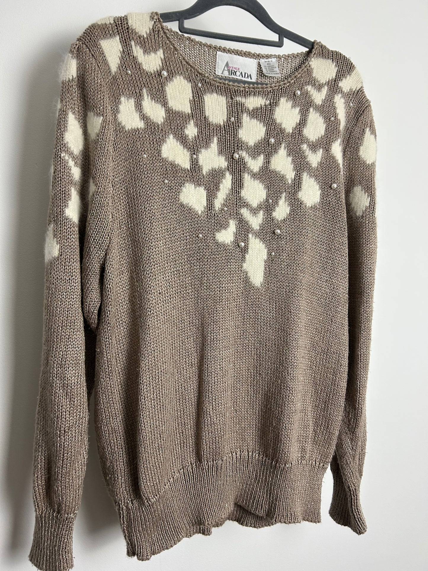 Vintage 1980s ARCADIA AVENUE Up To Size 14/16 Light Brown & Cream Animal Print Bead Detail Jumper