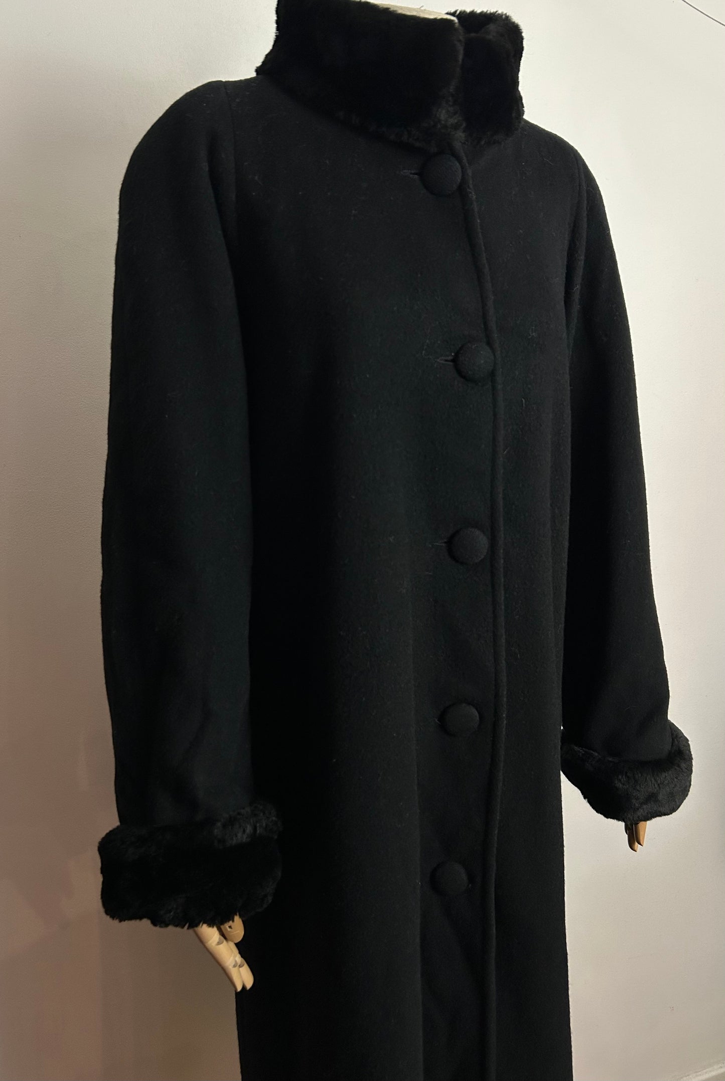 Vintage 1980s ALBERT NIPON UK Size 14-16 Black 100% Wool Faux Fur Trim Longer Length Coat