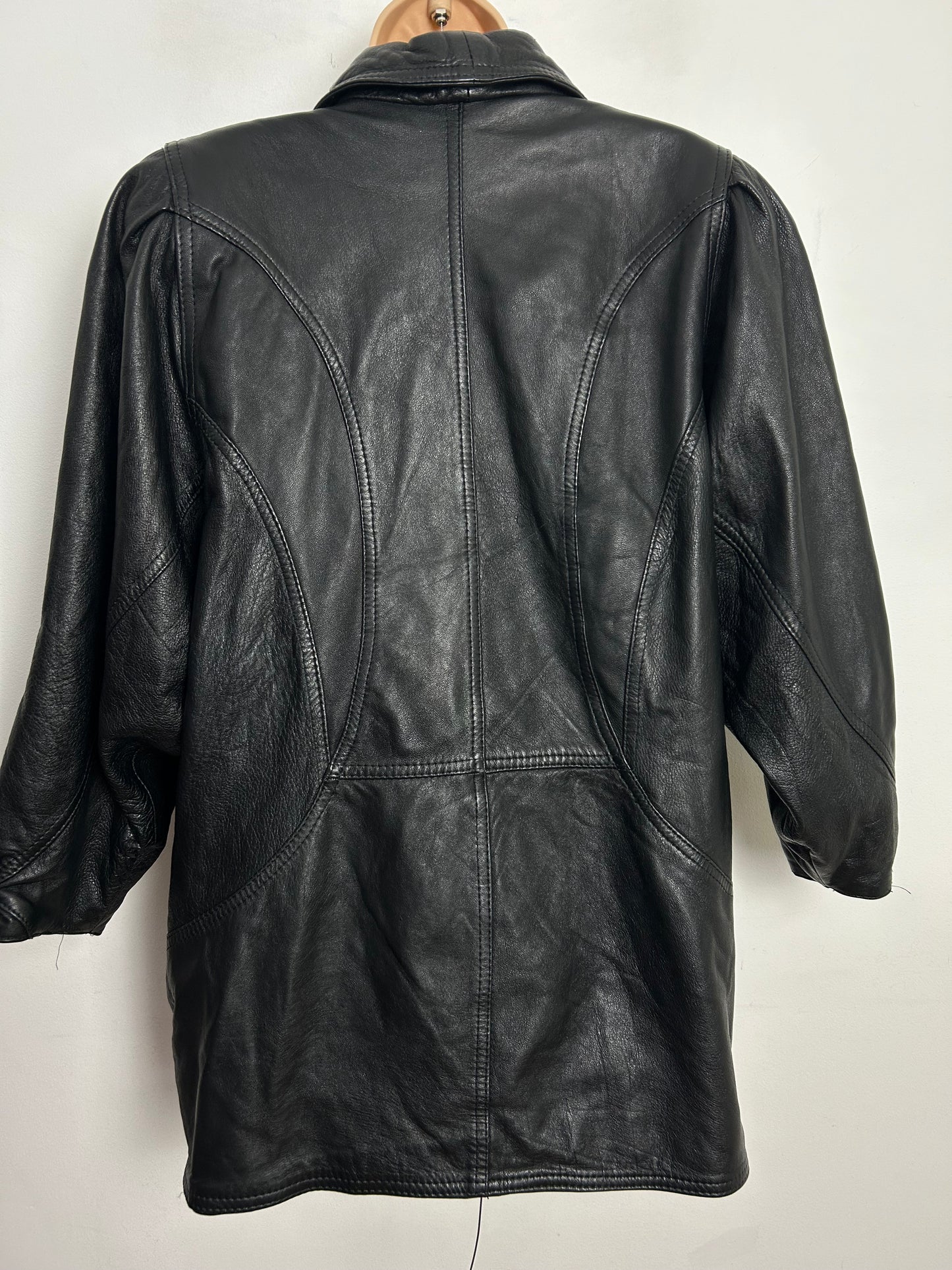 Vintage 1980s UK Size Medium (12-14) VERA PELLE ITALIAN Black Oversized Leather Jacket
