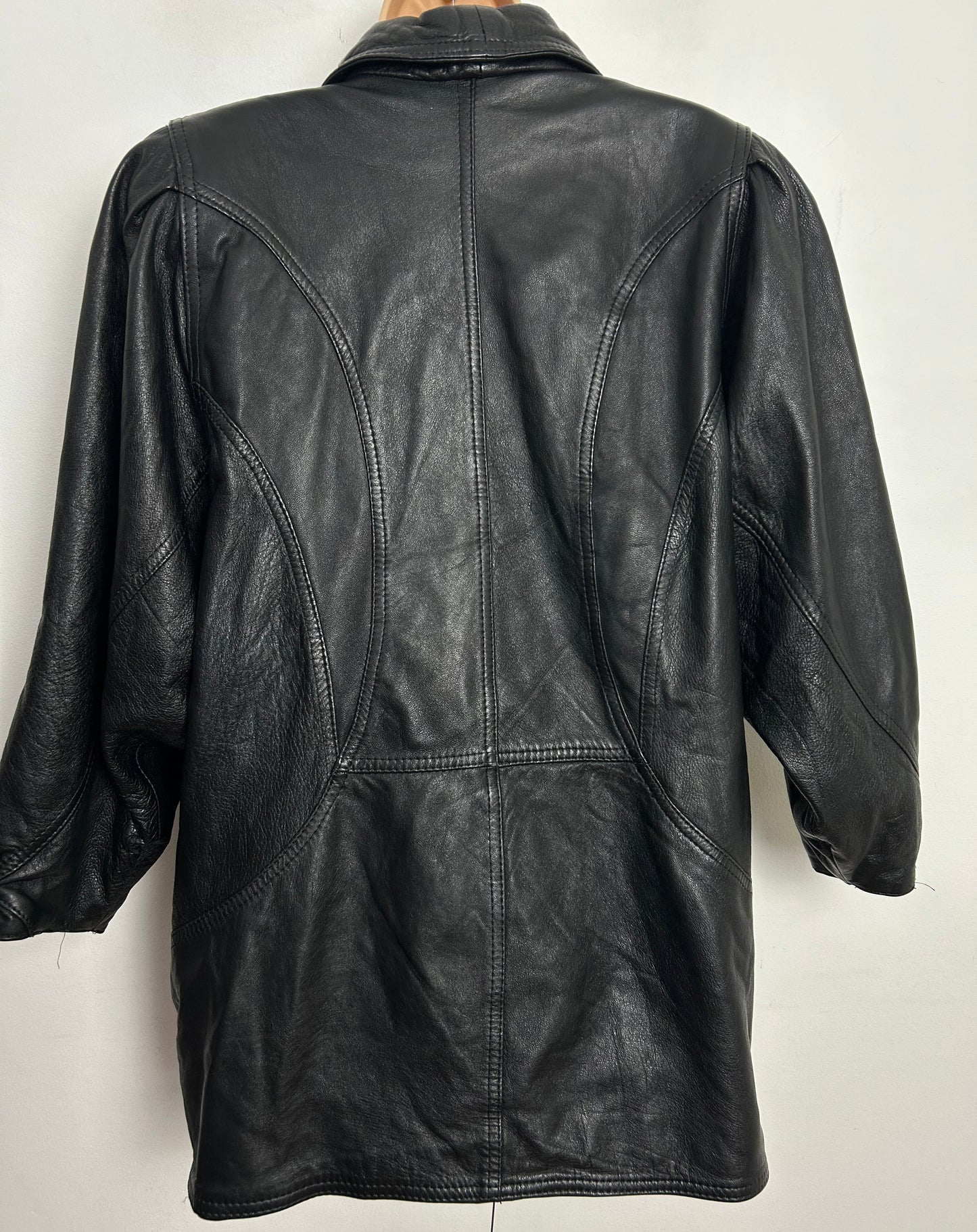 Vintage 1980s UK Size Medium (12-14) VERA PELLE ITALIAN Black Oversized Leather Jacket