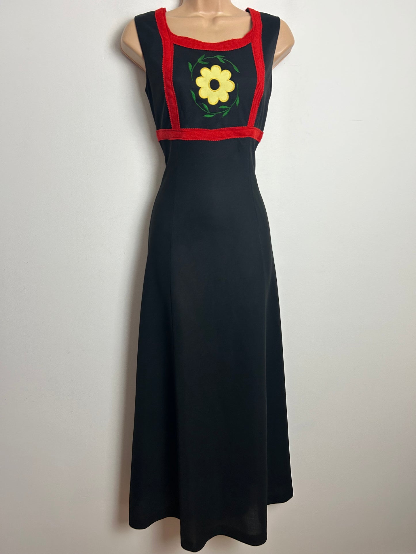 Vintage 1970s Size 8 Black Flower Applique & Red Braid Trim Sleeveless Maxi Dress