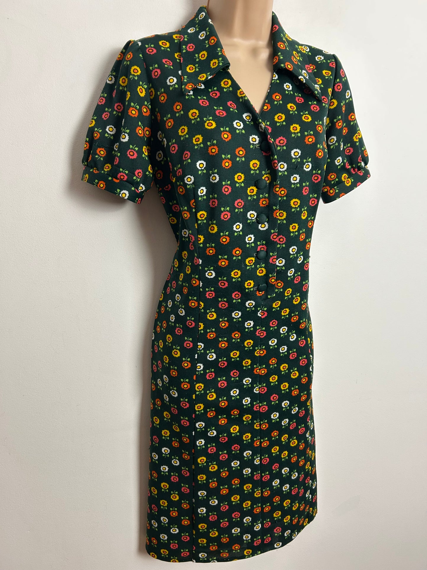 Vintage 1970s UK Size 12-14 Dark Green Orange Yellow & White Floral Print Short Sleeve Mod Dress