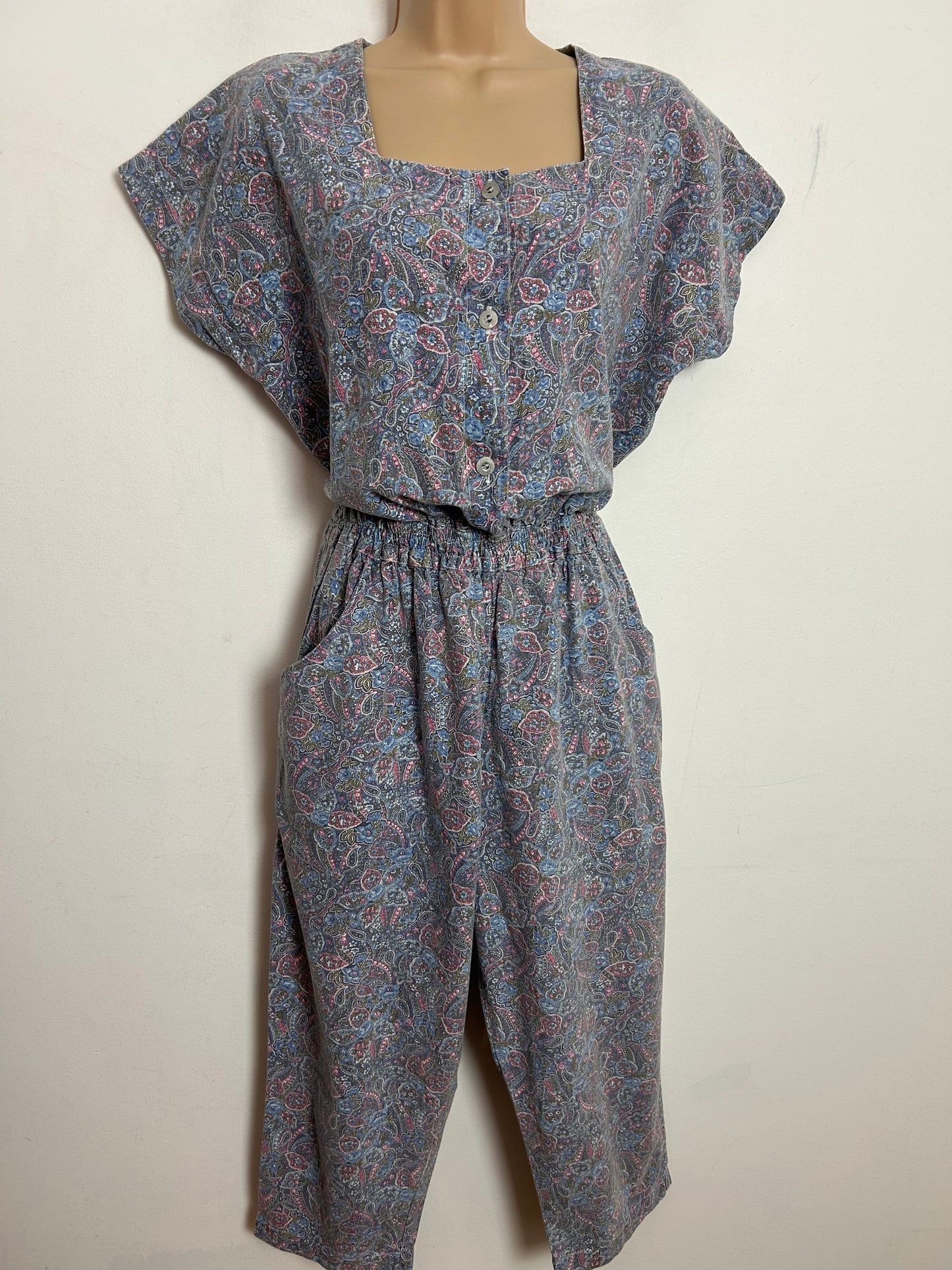 Vintage ANDREW SPORTS NEW YORK Early 1990s UK Size 10 Blue & Pink Floral & Paisley Print Cotton Cropped Casual Jumpsuit