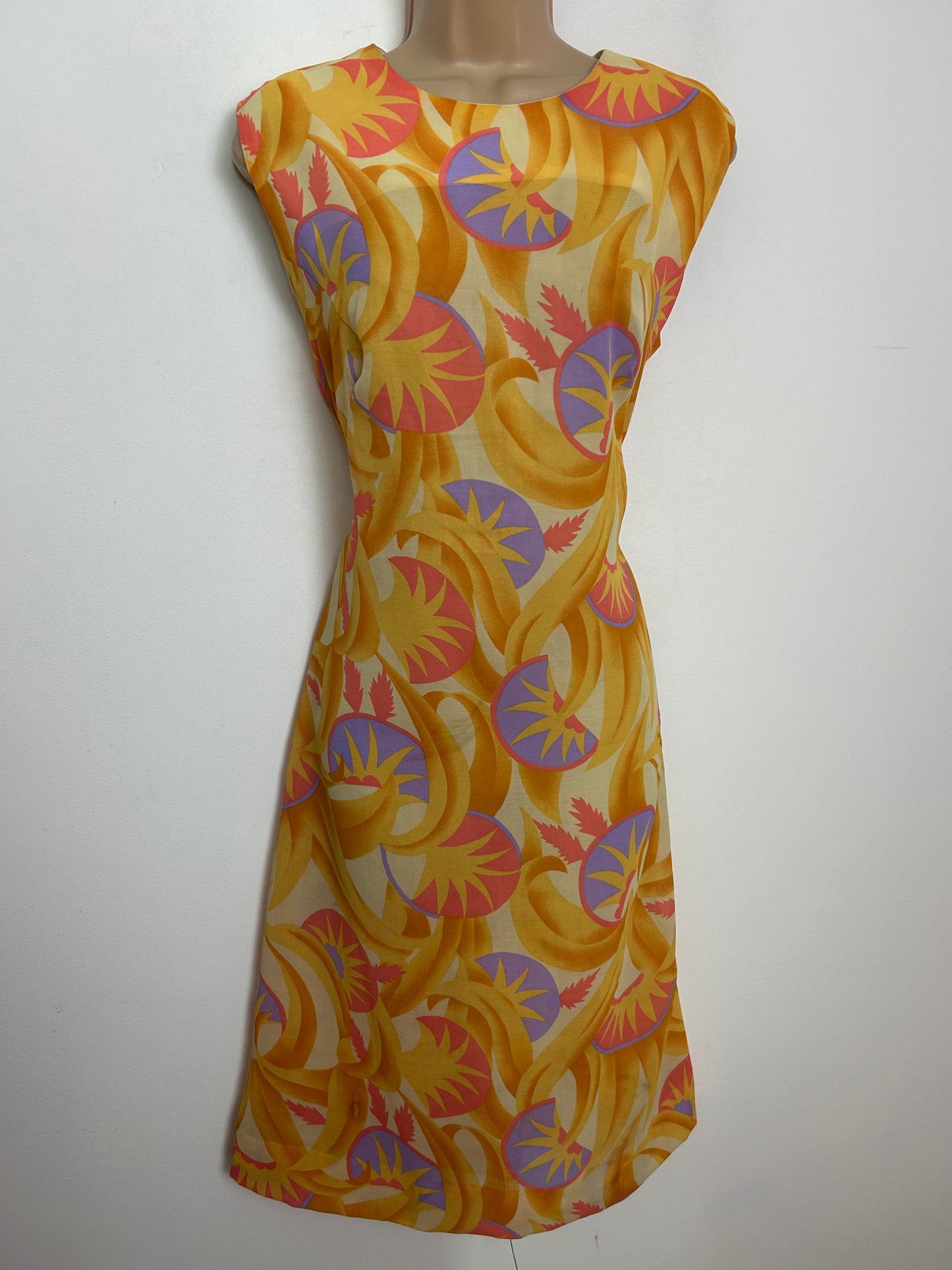 Vintage 1960s ERIKO Size 12 Dark Yellow Pink & Violet Abstract Print Mod Summer Lightweight Shift Dress