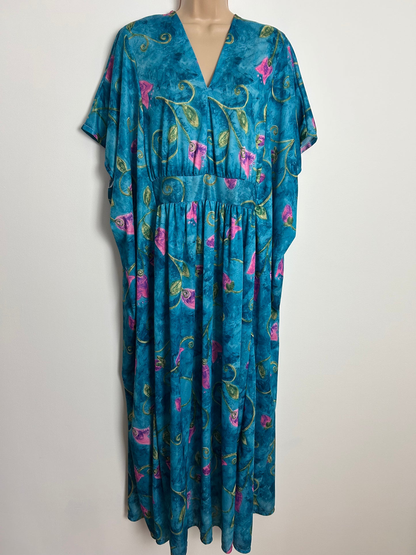 Vintage One Size Turquoise Pink & Green Floral Print Short Wide Sleeve Kaftan