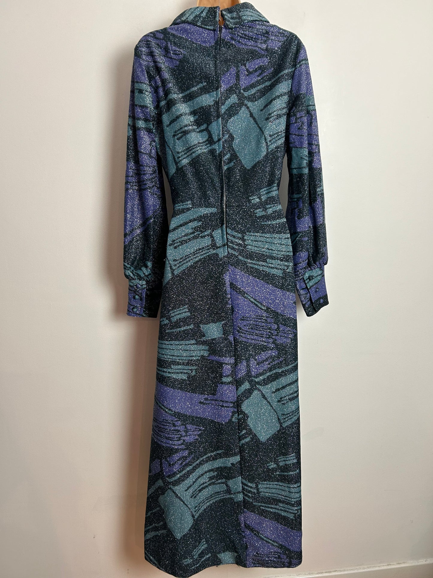 Vintage 1970s UK Size 10-12 Dark Grey Silver & Purple Lurex Abstract Print Long Sleeve Occasion Evening Maxi Dress