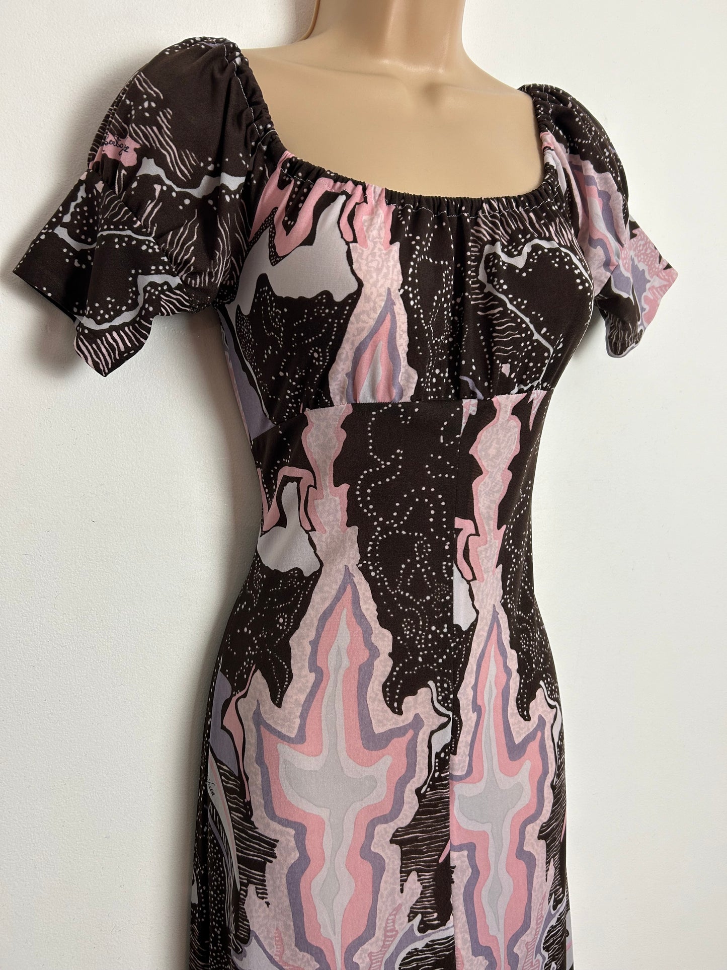 Vintage 1970s VERY RARE ROBERTA LUCA UK Size 6 Brown White Pink & Lilac Abstract Print Signed Fabric Maxi Dress