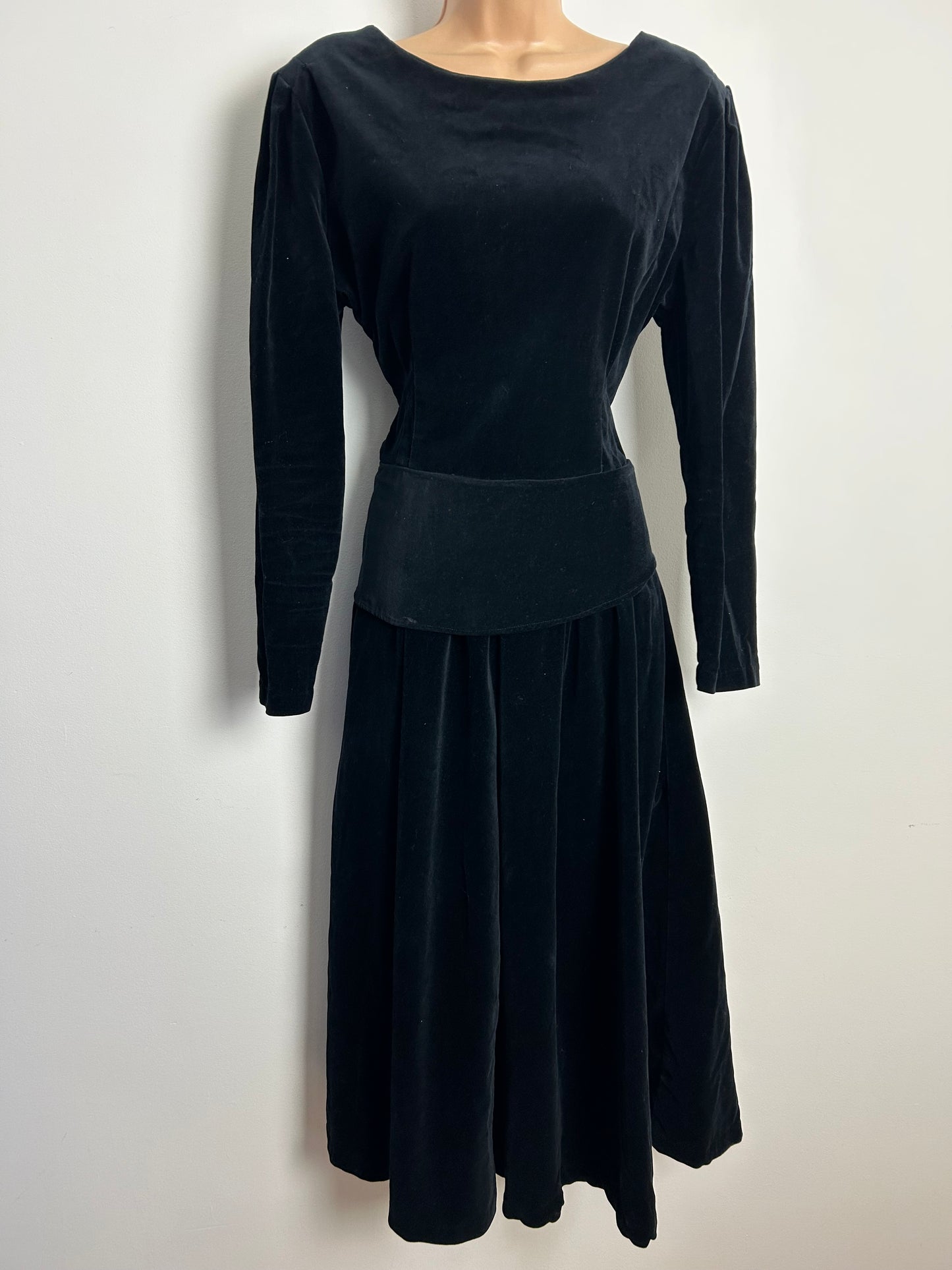 Vintage 1970s ADINI Size 12 Black Indian Cotton Velvet Peplum Tie Back Gothic Midi Dress