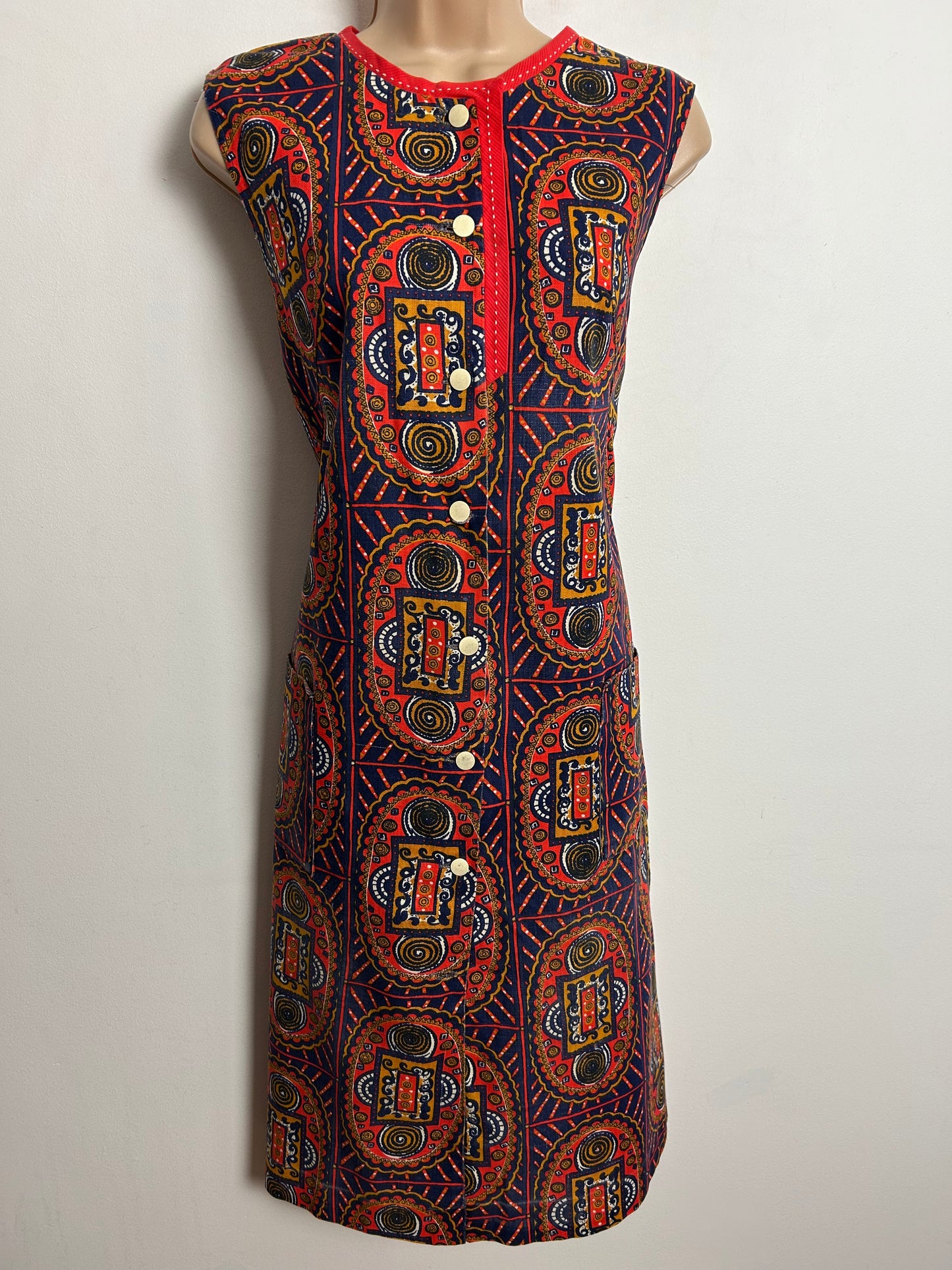 Vintage 1960s UK Size 10-12 Navy Blue Red & Mustard Abstract Print Cotton Sleeveless Shift Dress