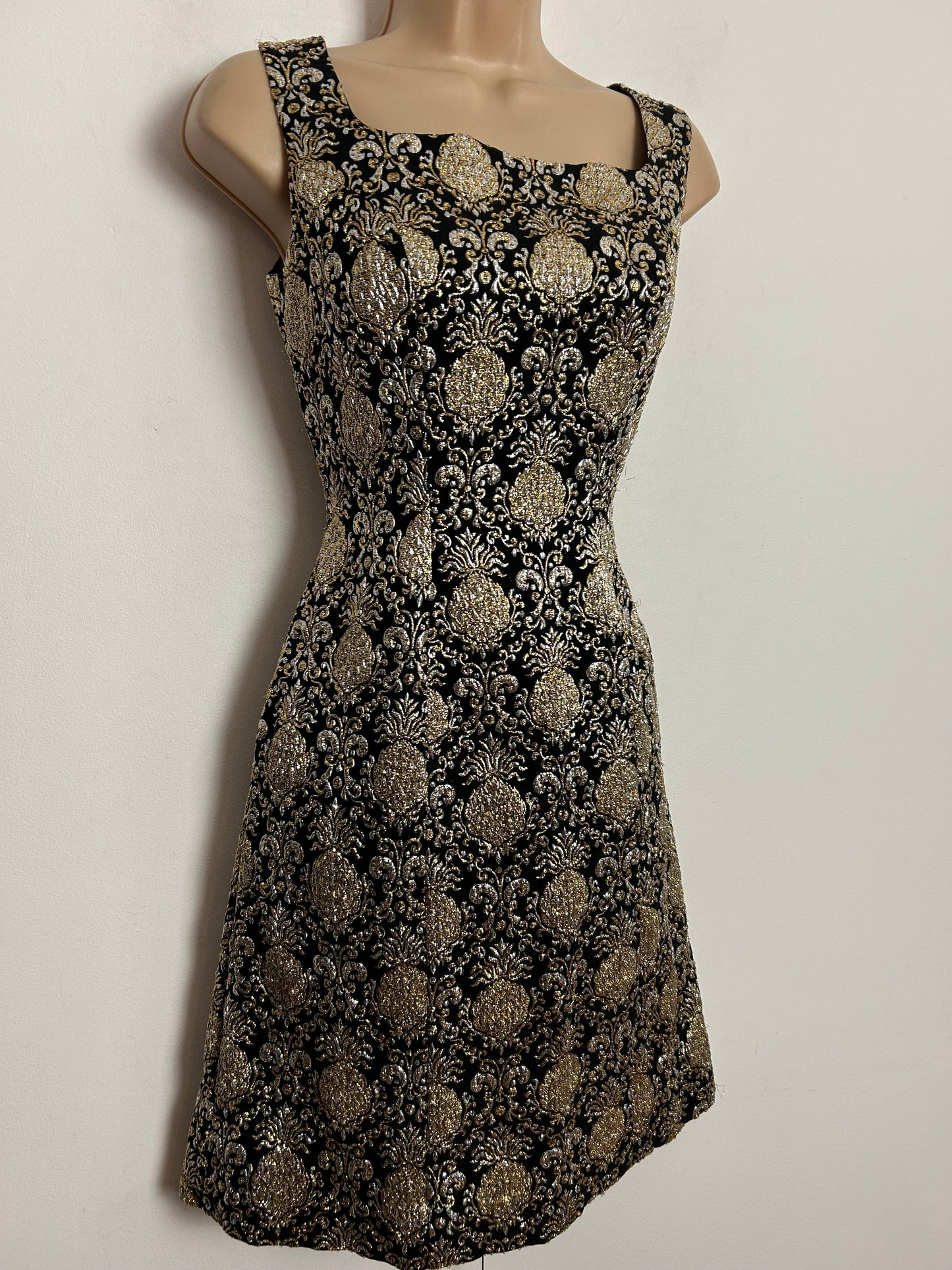 Vintage 1960s UK Size 6-8 Black Gold & Silver Brocade Party Occasion Mod Shift Dress