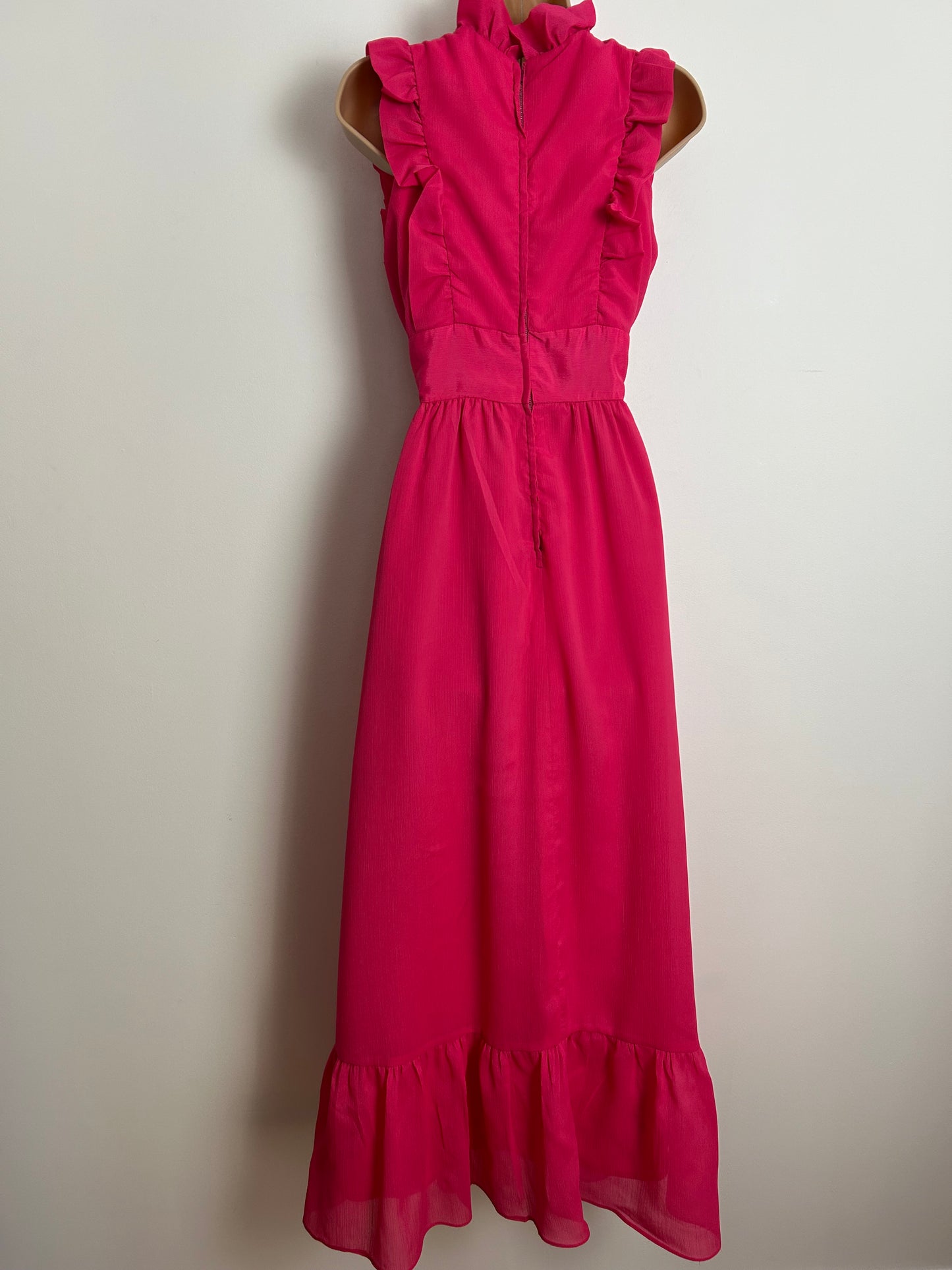 Vintage 1970s ALEXANDER CLARE Size 6 Hot Pink Ruffle Trim Sleeveless Occasion Maxi Dress