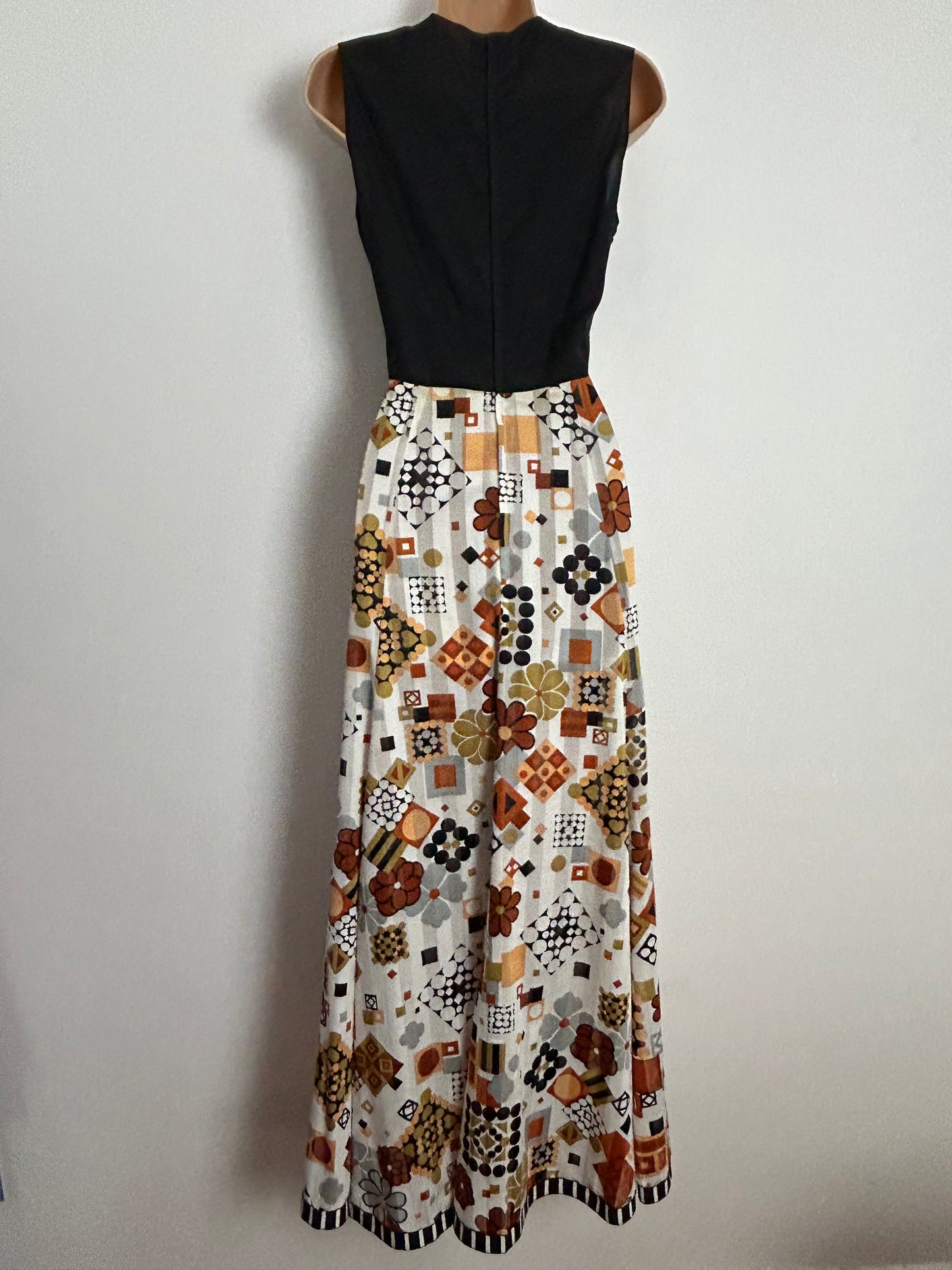 Vintage 1970s UK Size 8 Black White Rusty Brown Sandy Beige & Grey Floral Square & Spot Print Sleeveless Maxi Dress