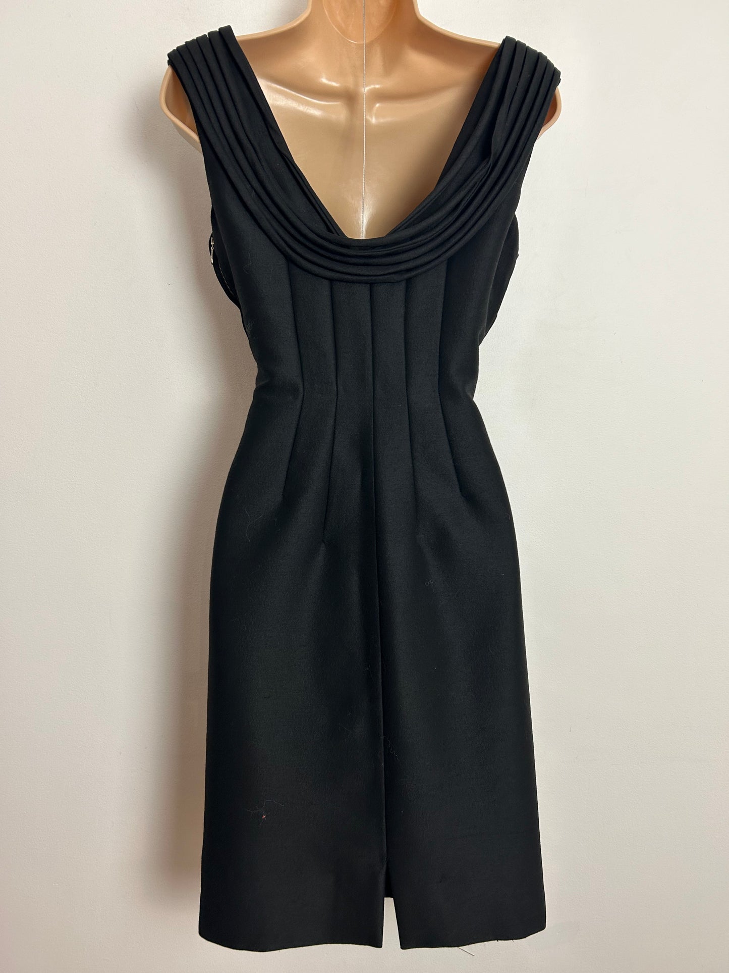 Vintage 1960s UK Size 10 Black Sleeveless Scooped Back Fitted Wiggle Party Dress